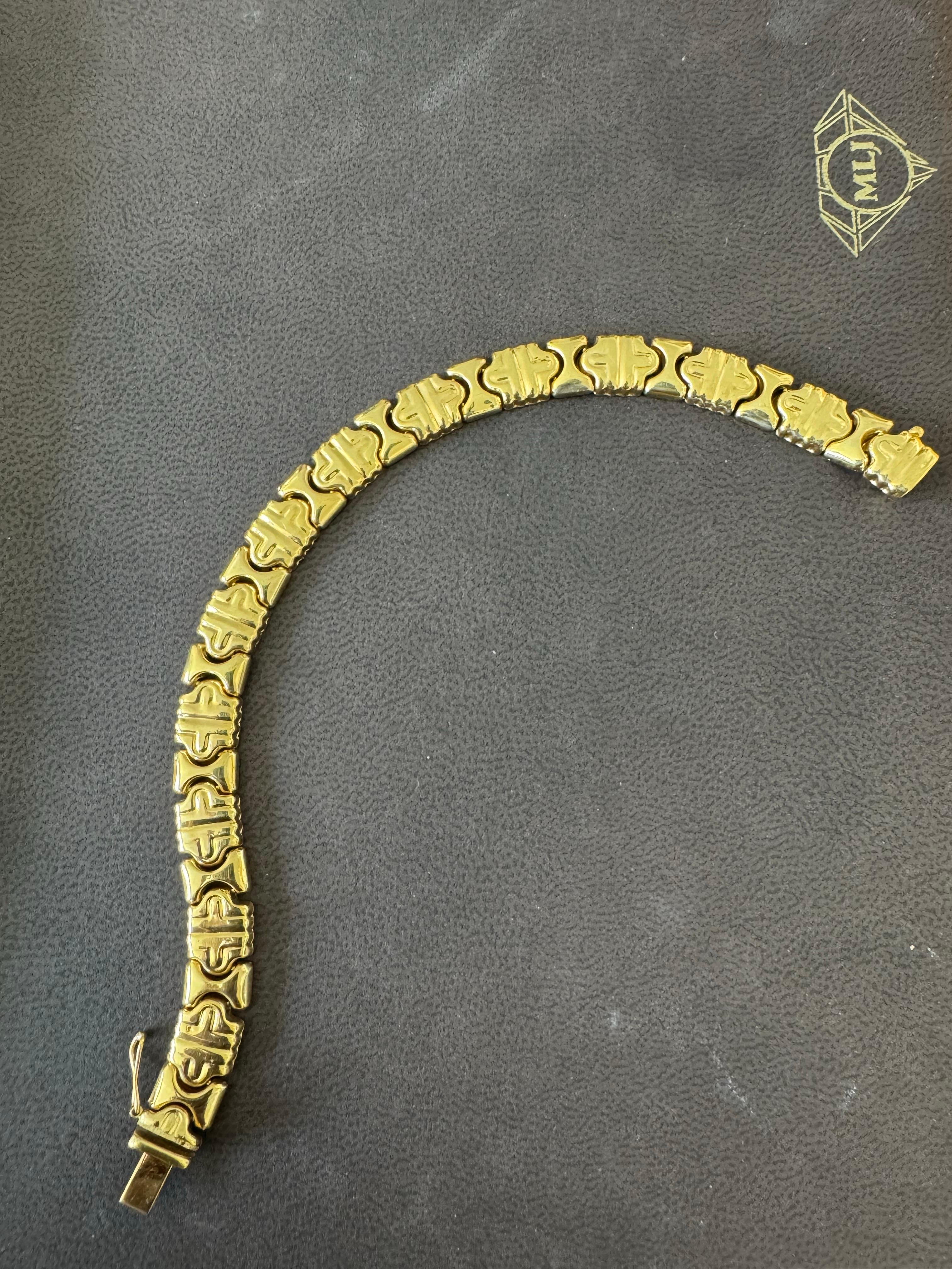 
Vintage 14 Karat Yellow Gold 16.2Gm Parentesi link Bracelet Unisex, 7.5 