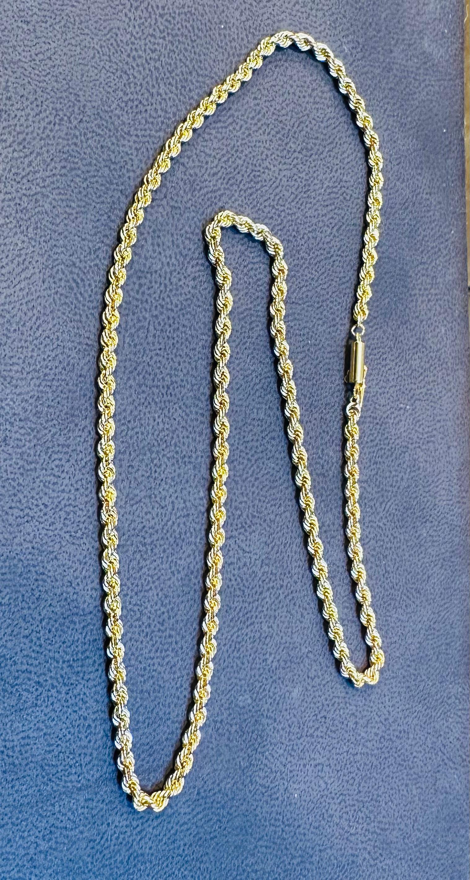 Vintage 14 Karat Yellow Gold 17 Gm, Rope Chain Necklace 8