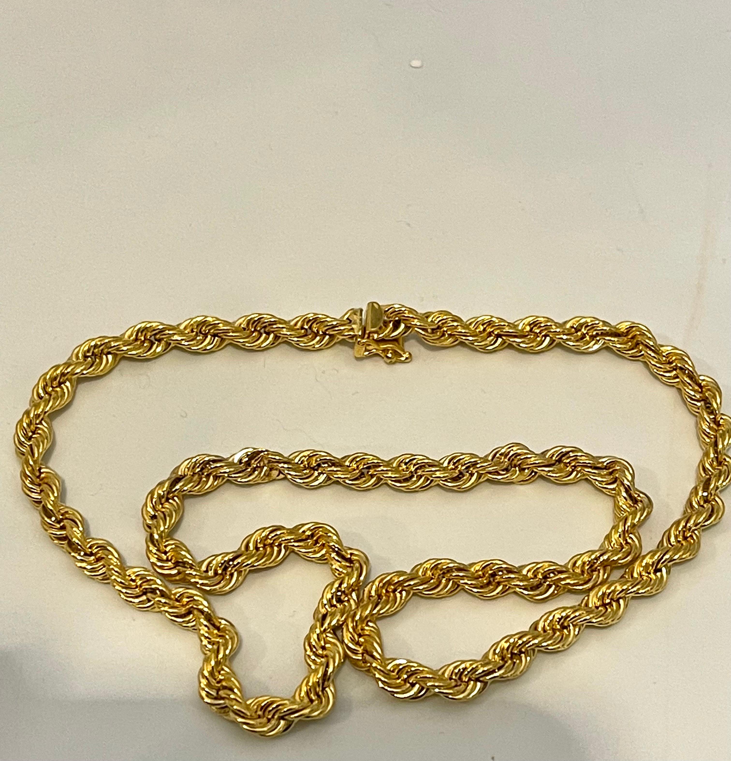 Vintage 14 Karat Yellow Gold 21 Gm, Rope Chain Necklace In Excellent Condition In New York, NY