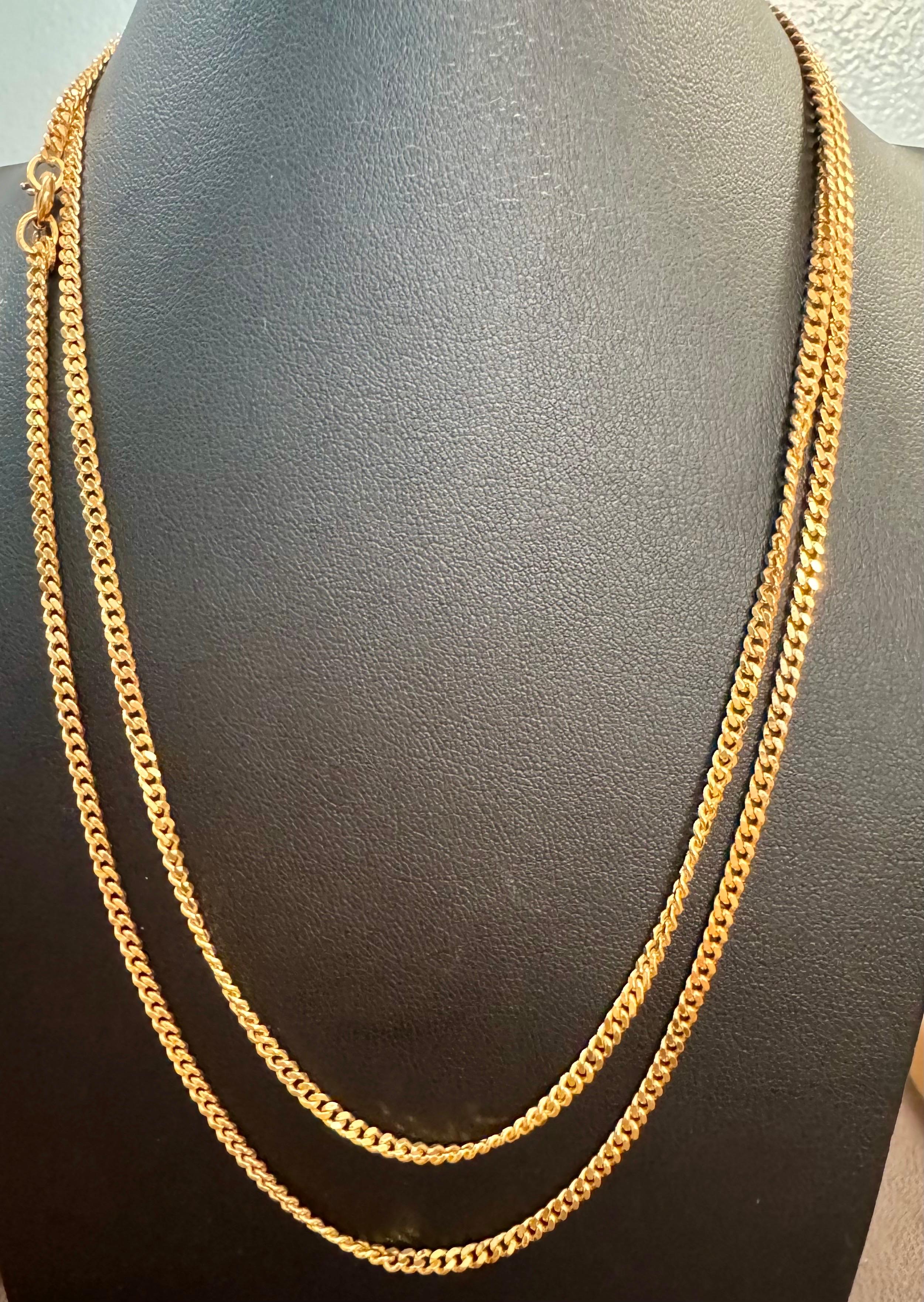 Femenino o masculino Collar de cadena vintage de oro amarillo de 14 quilates de 22 gm y 35 pulgadas de largo en venta