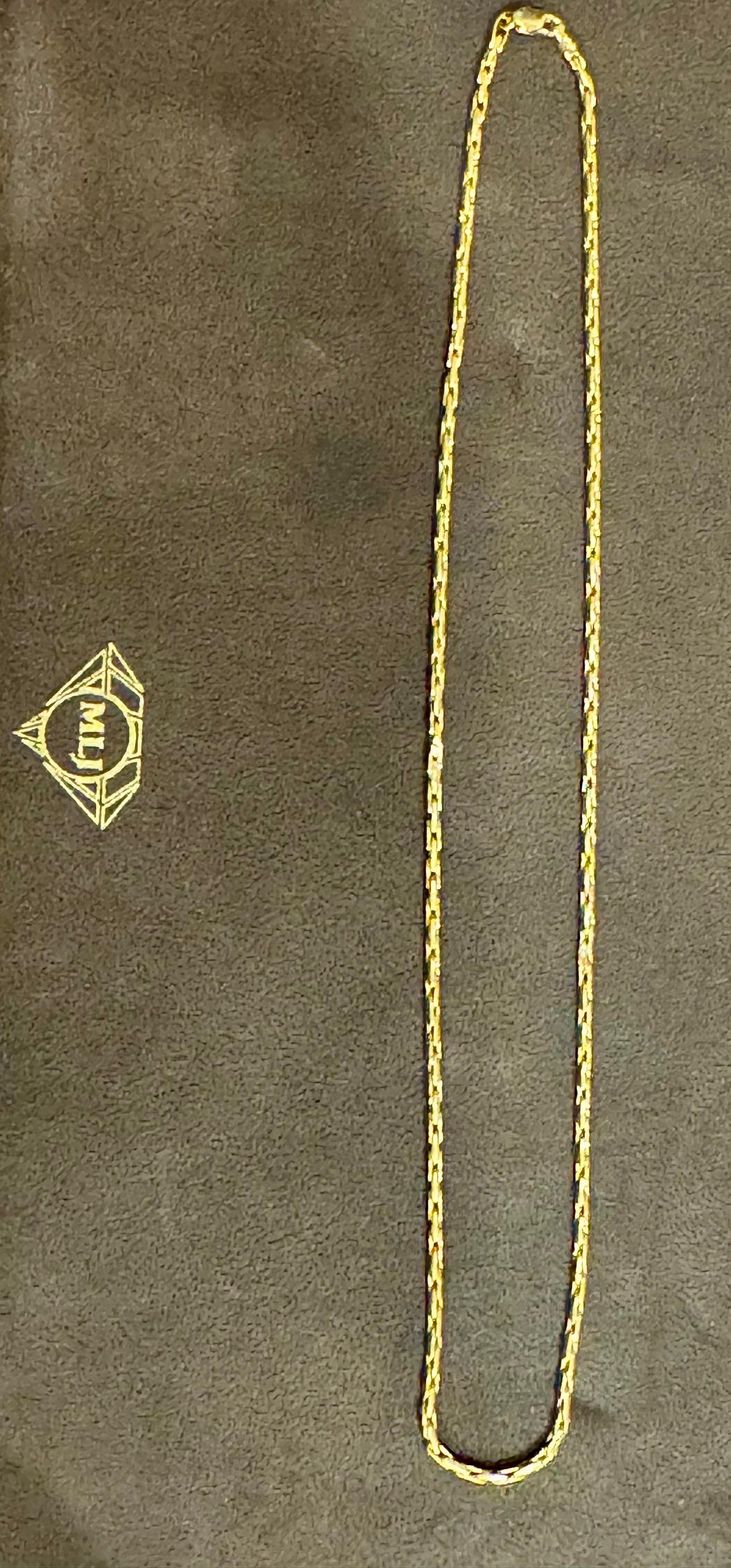 Vintage 14 Karat Yellow Gold 5.8 Gm Chain Necklace 18 Inch Long, 2.2 MM For Sale 4