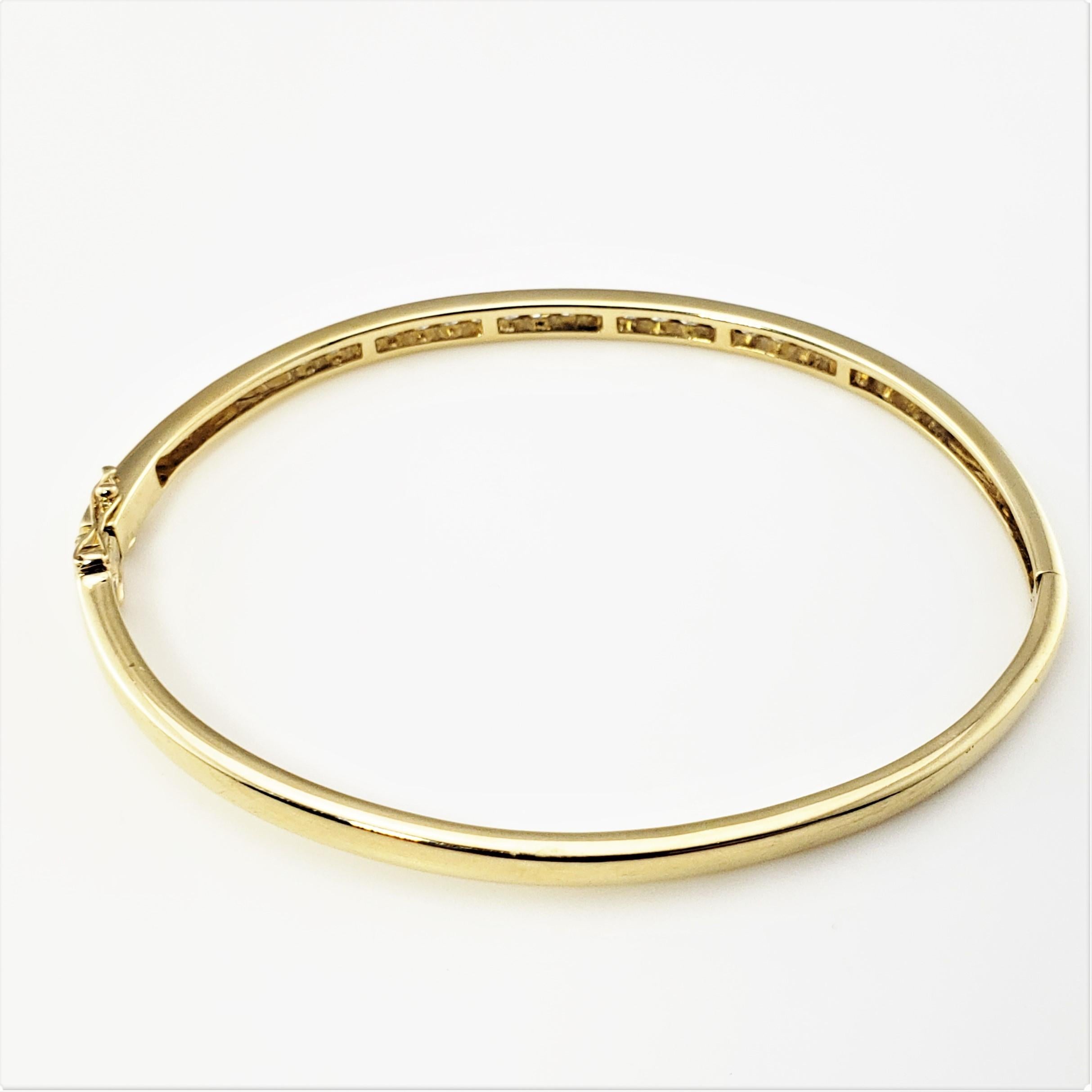 Women's or Men's Vintage 14 Karat Yellow Gold and Diamond Bangle Bracelet