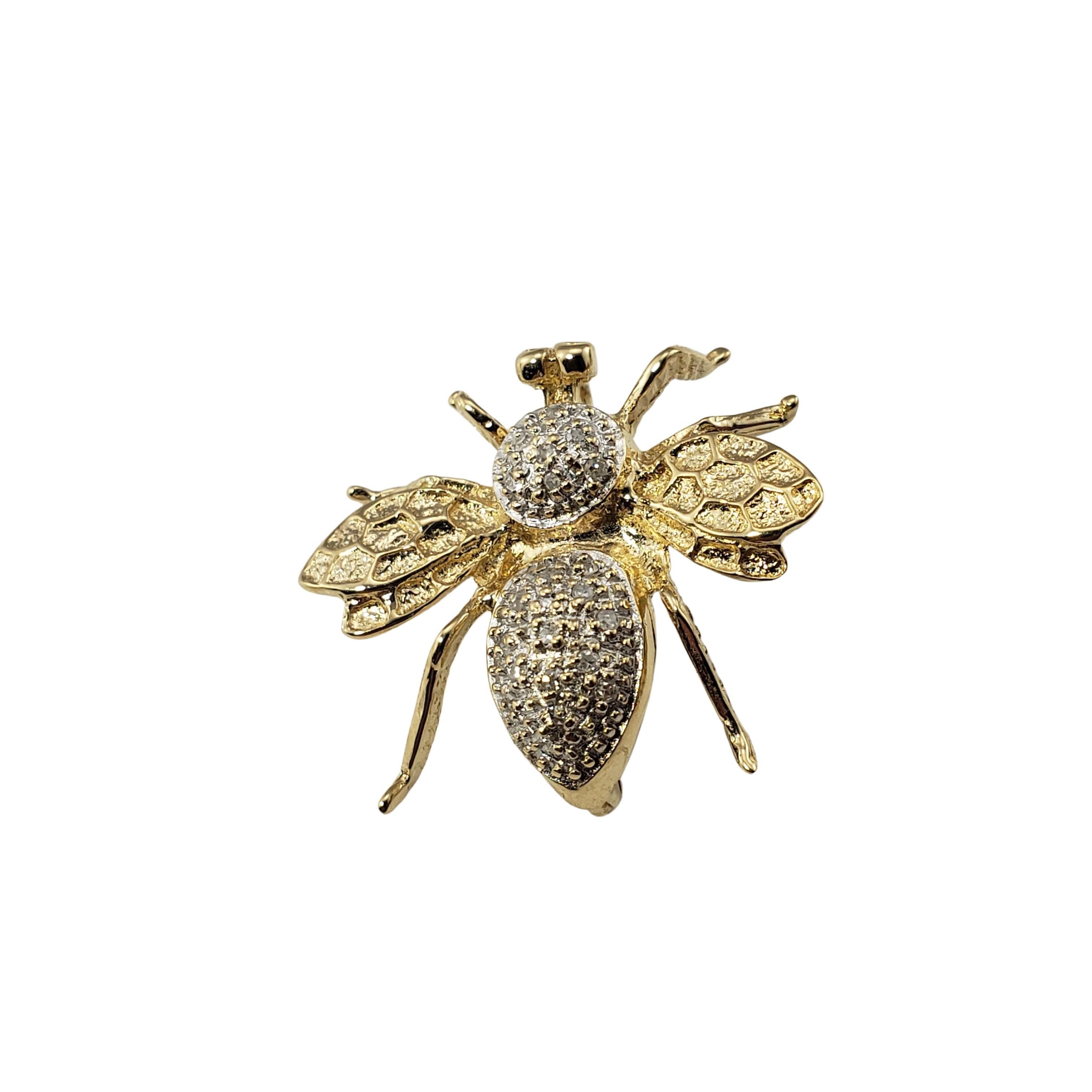 14 Karat Yellow Gold and Diamond Bee Brooch/Pendant In Good Condition In Washington Depot, CT