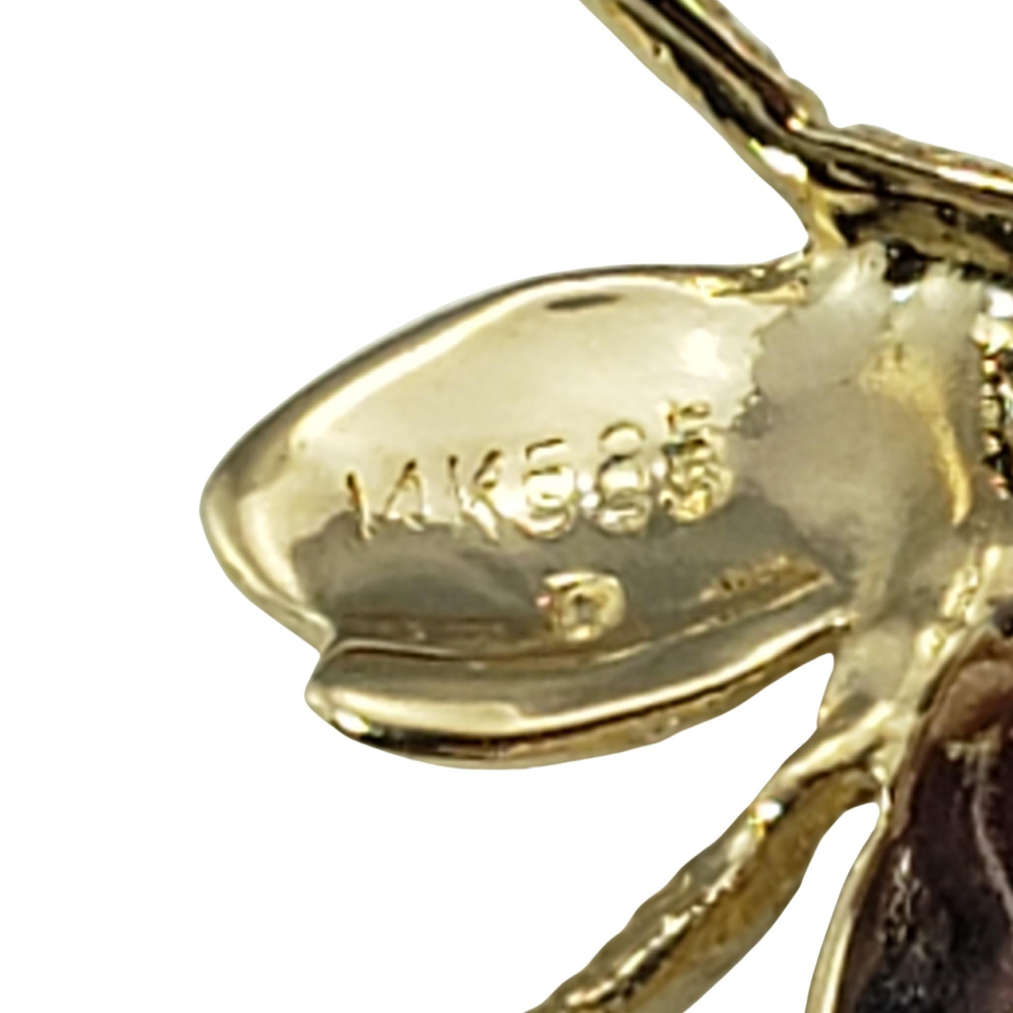 14 Karat Yellow Gold and Diamond Bee Brooch/Pendant 1