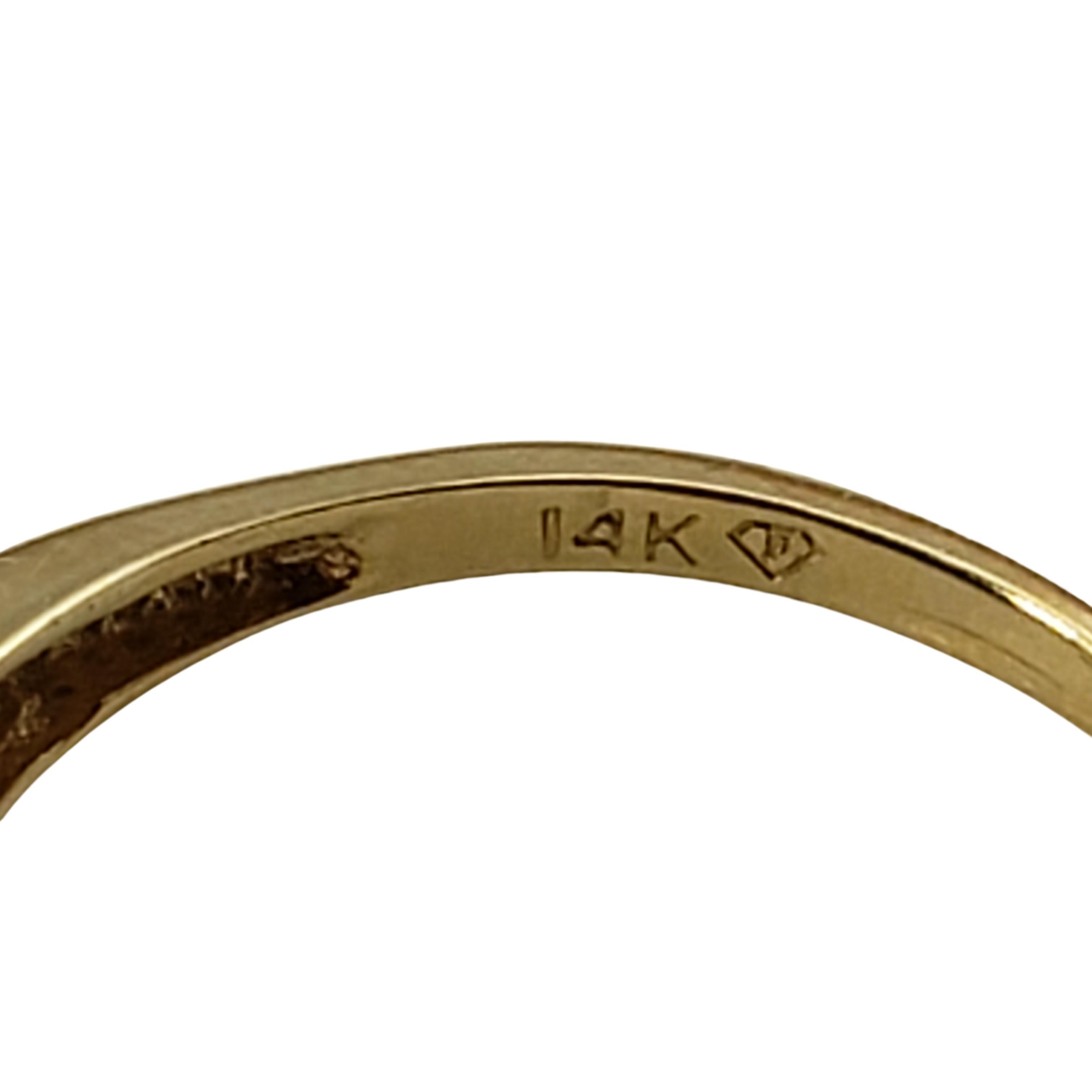 14 Karat Yellow Gold and Sapphire Ring 1