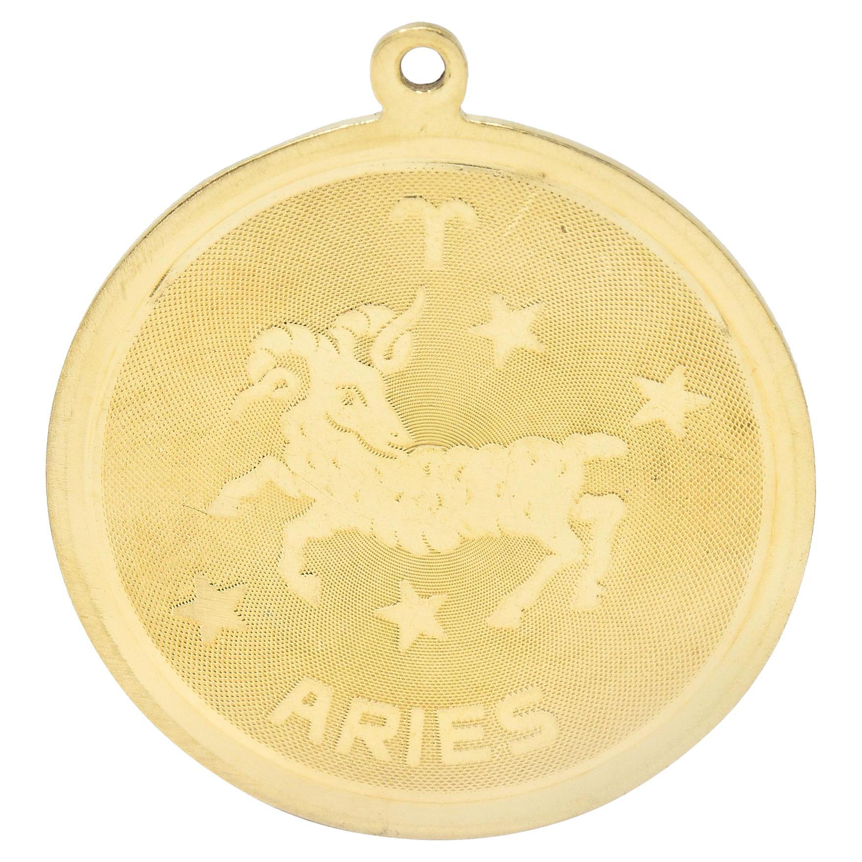 Vintage 14 Karat Gelbgold Widder Zodiac Medaillon Anhänger Charme