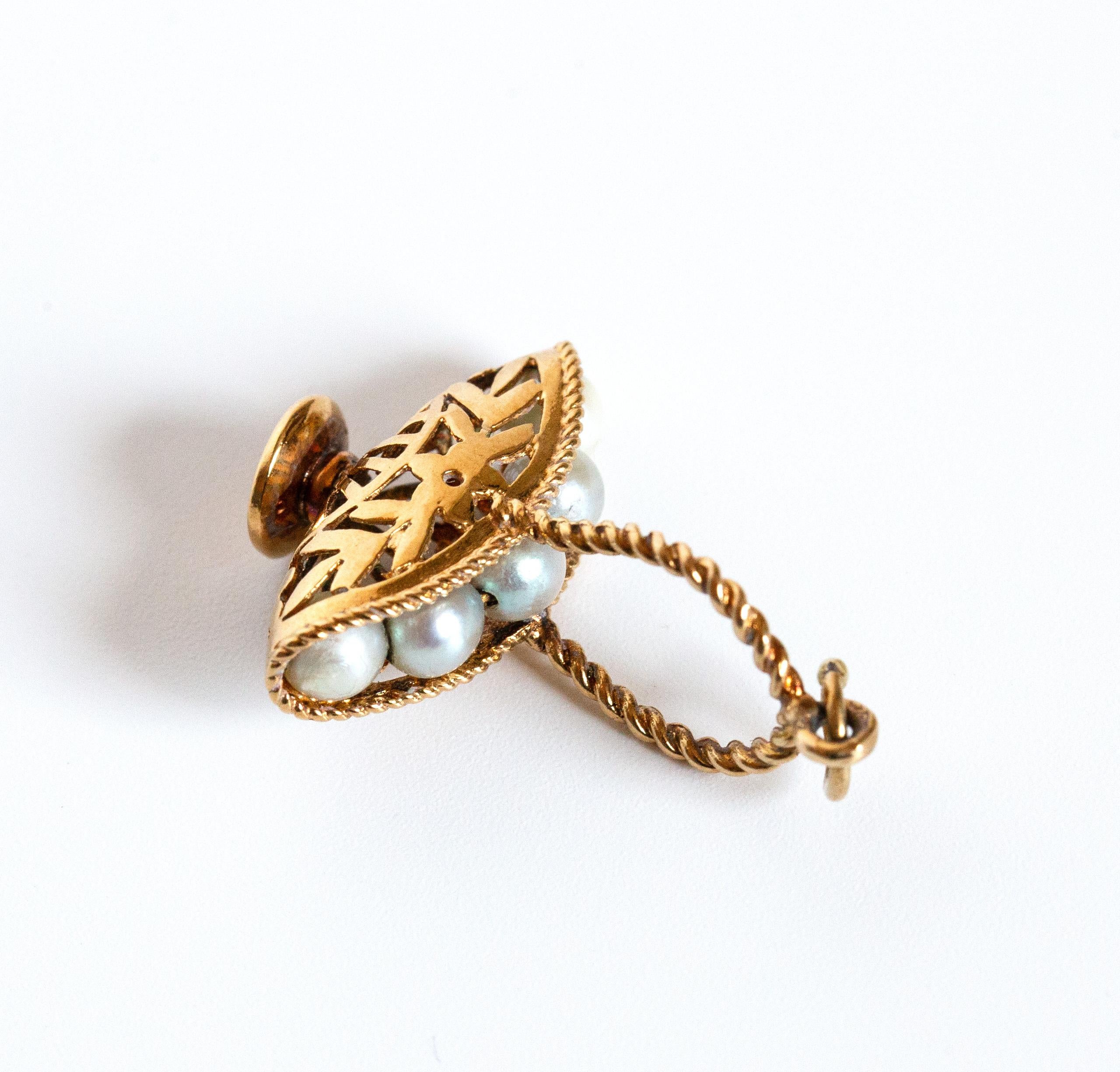 Charm d'epoca in oro giallo 14 carati con cestino e perle in vendita 1