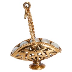 Vintage 14 Karat Yellow Gold Basket with Pearls Charm