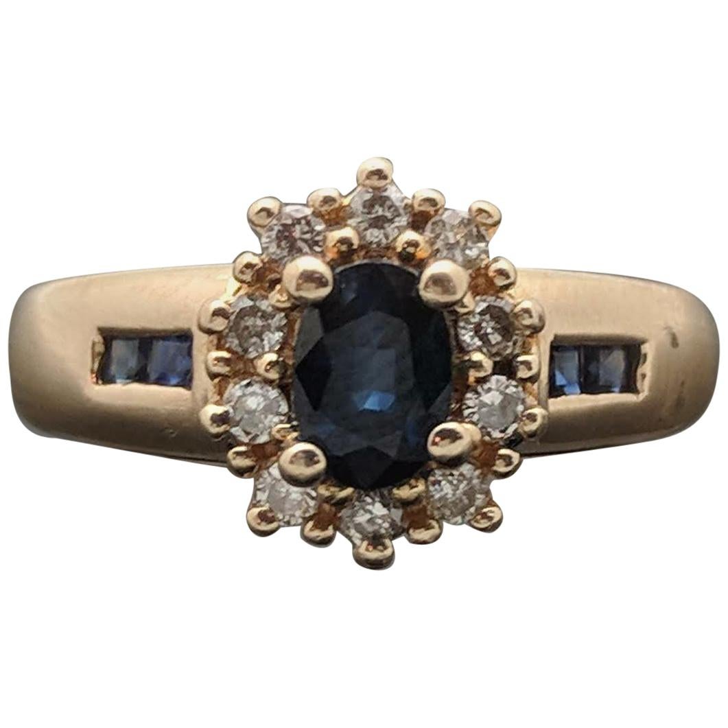 Vintage 14 Karat Yellow Gold Blue Sapphire and Diamond Ring For Sale