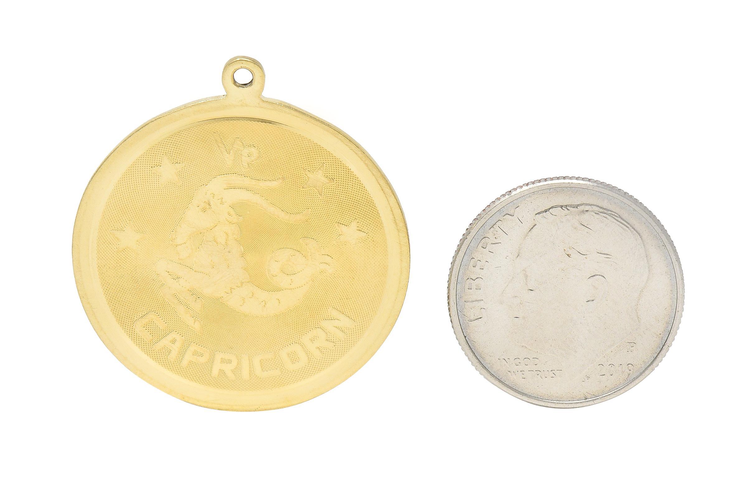 Vintage 14 Karat Yellow Gold Capricorn Zodiac Medallion Pendant Charm In Excellent Condition For Sale In Philadelphia, PA