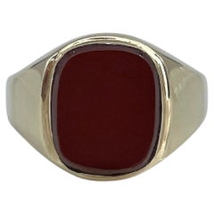 Vintage 14 Karat Yellow Gold Carnelian Rectangle Signet Ring