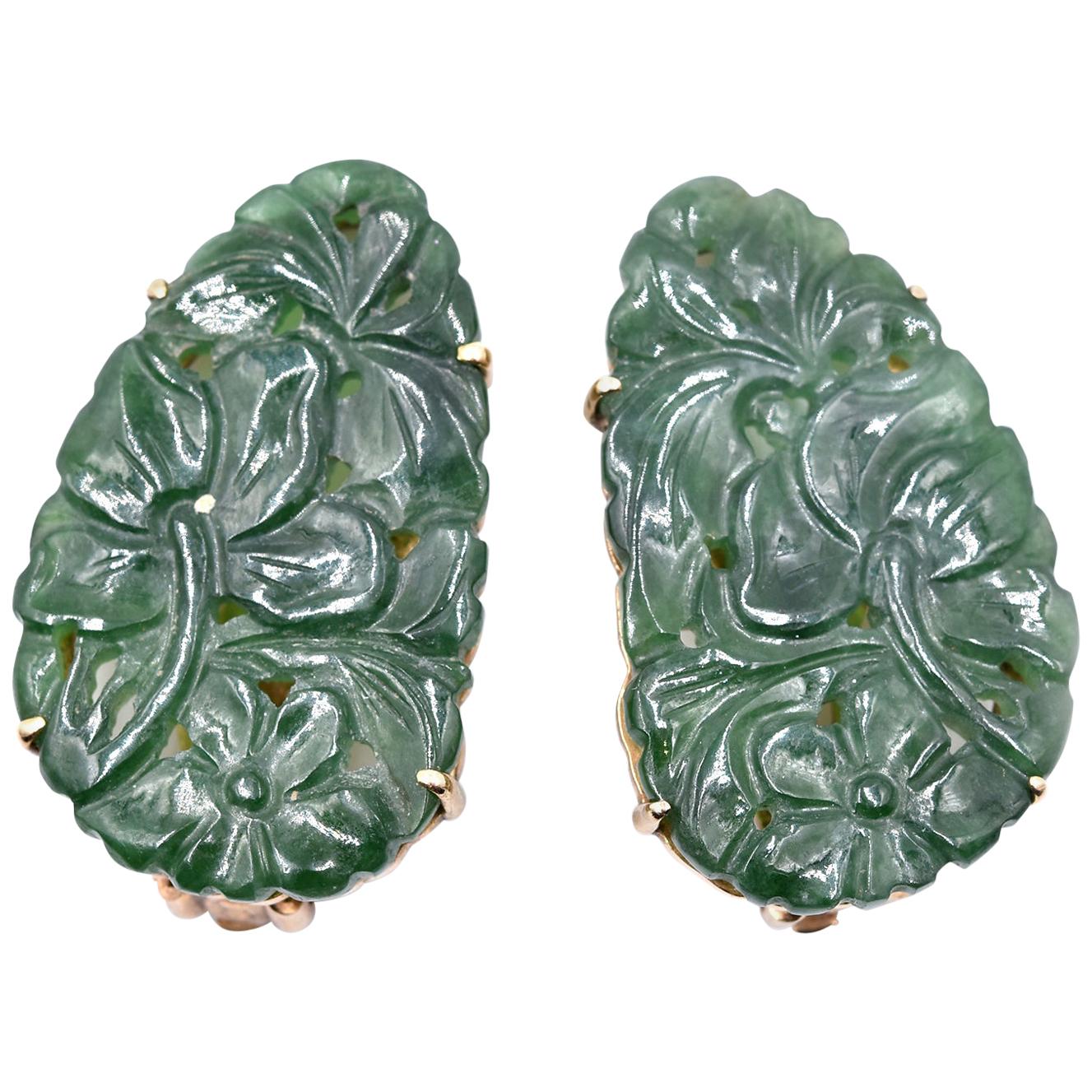 Clips d'oreilles vintage en or jaune 14 carats et jade sculpté