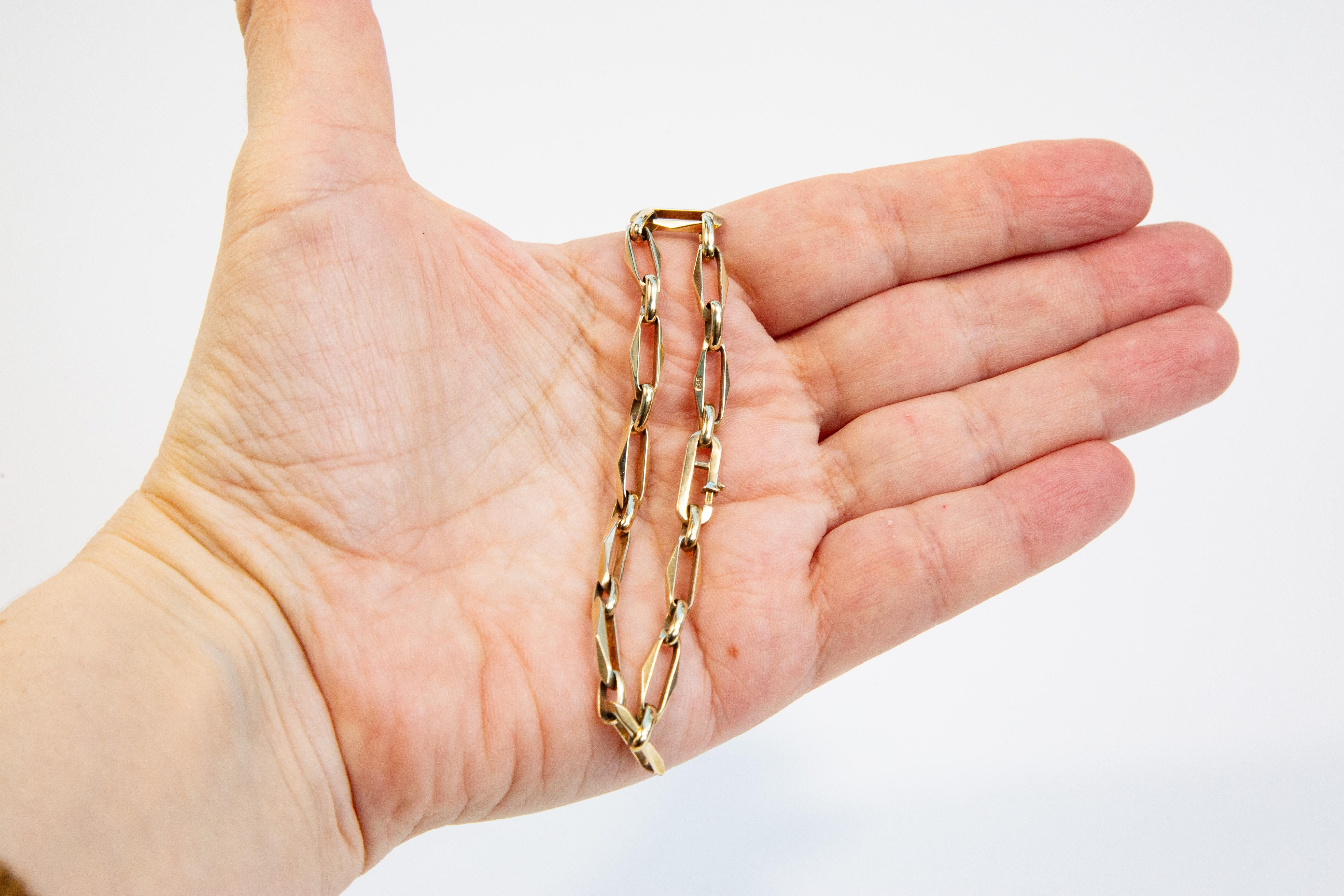 Vintage 14 Karat Yellow Gold Closed Forever Link Bracelet en venta 7