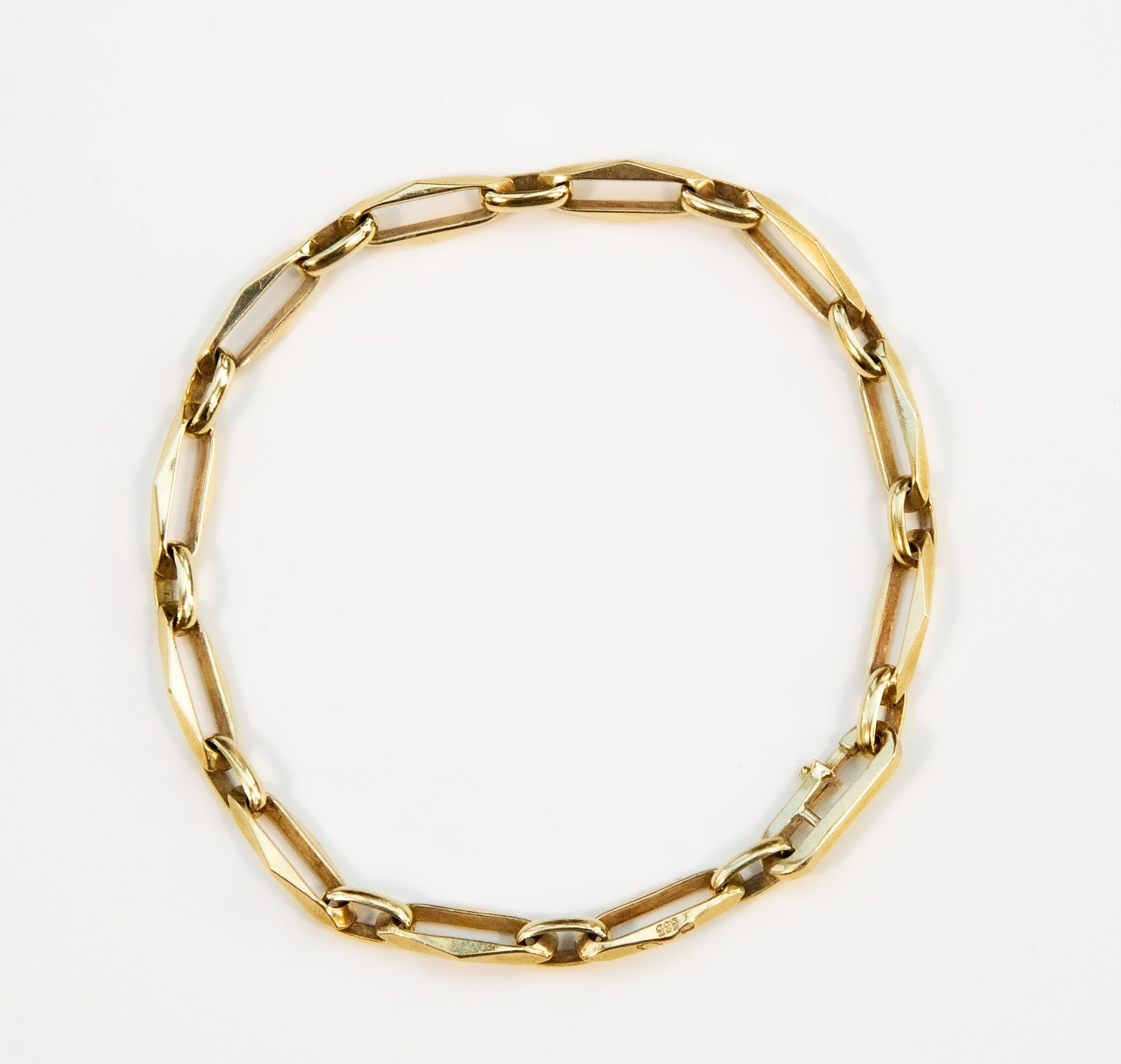 Vintage 14 Karat Yellow Gold Closed Forever Link Bracelet Moderno en venta