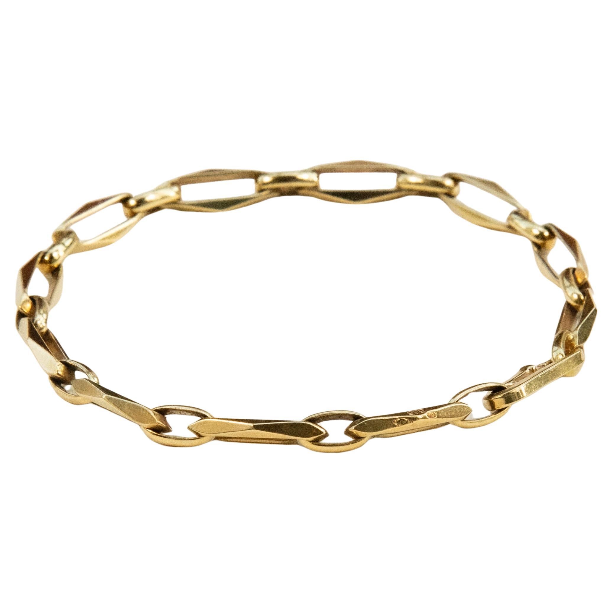 Vintage 14 Karat Yellow Gold Closed Forever Link Bracelet