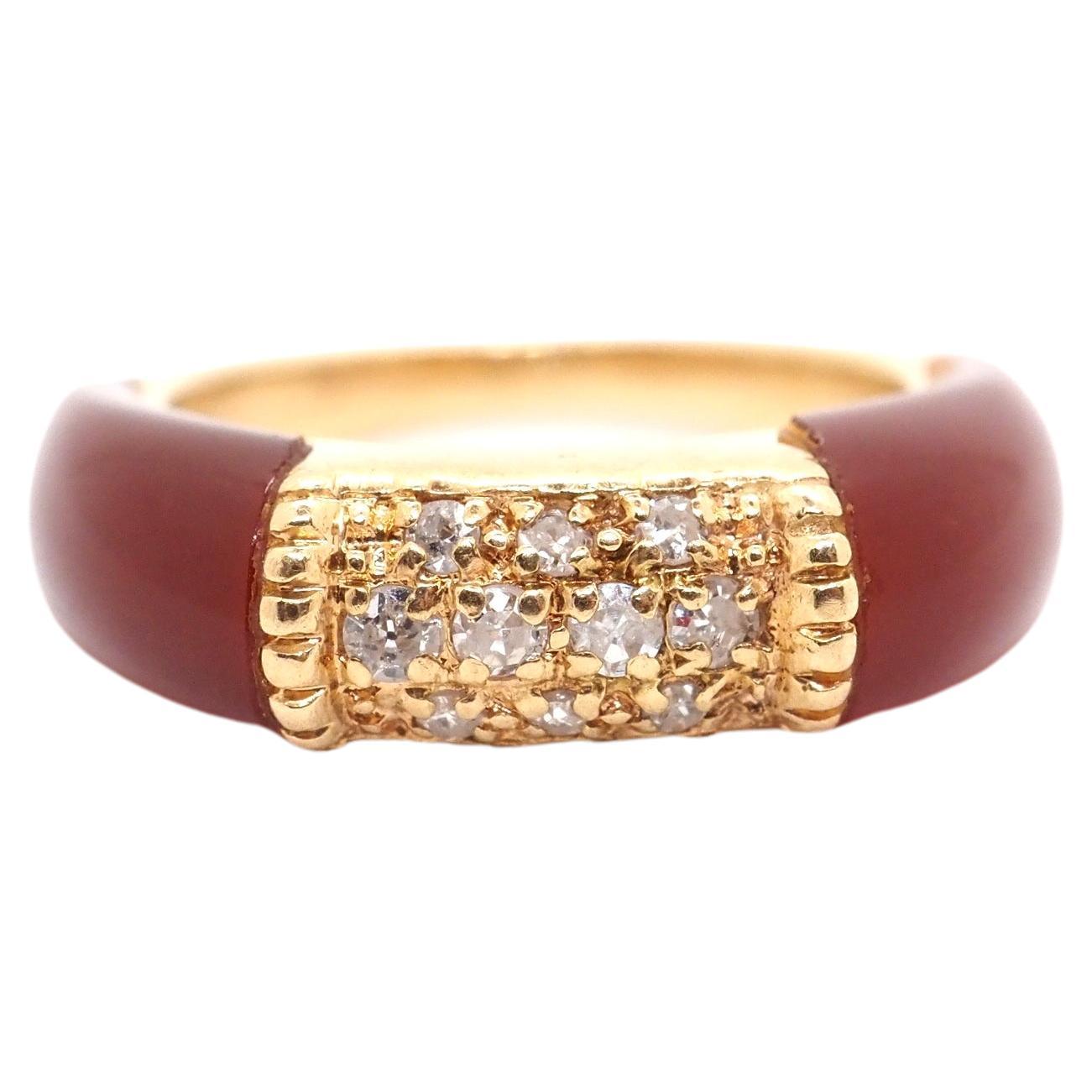 Vintage 14 Karat Yellow Gold Diamond Cornaline Ring For Sale
