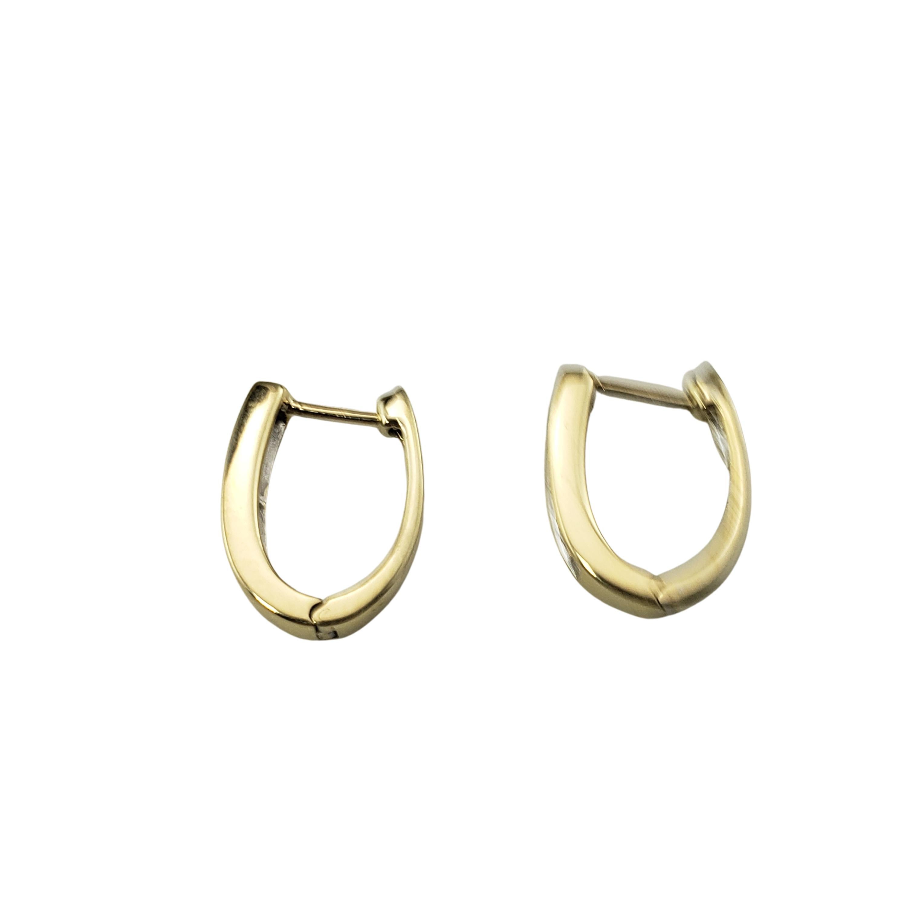 14 Karat Yellow Gold Diamond Hoop Earrings In Good Condition For Sale In Washington Depot, CT