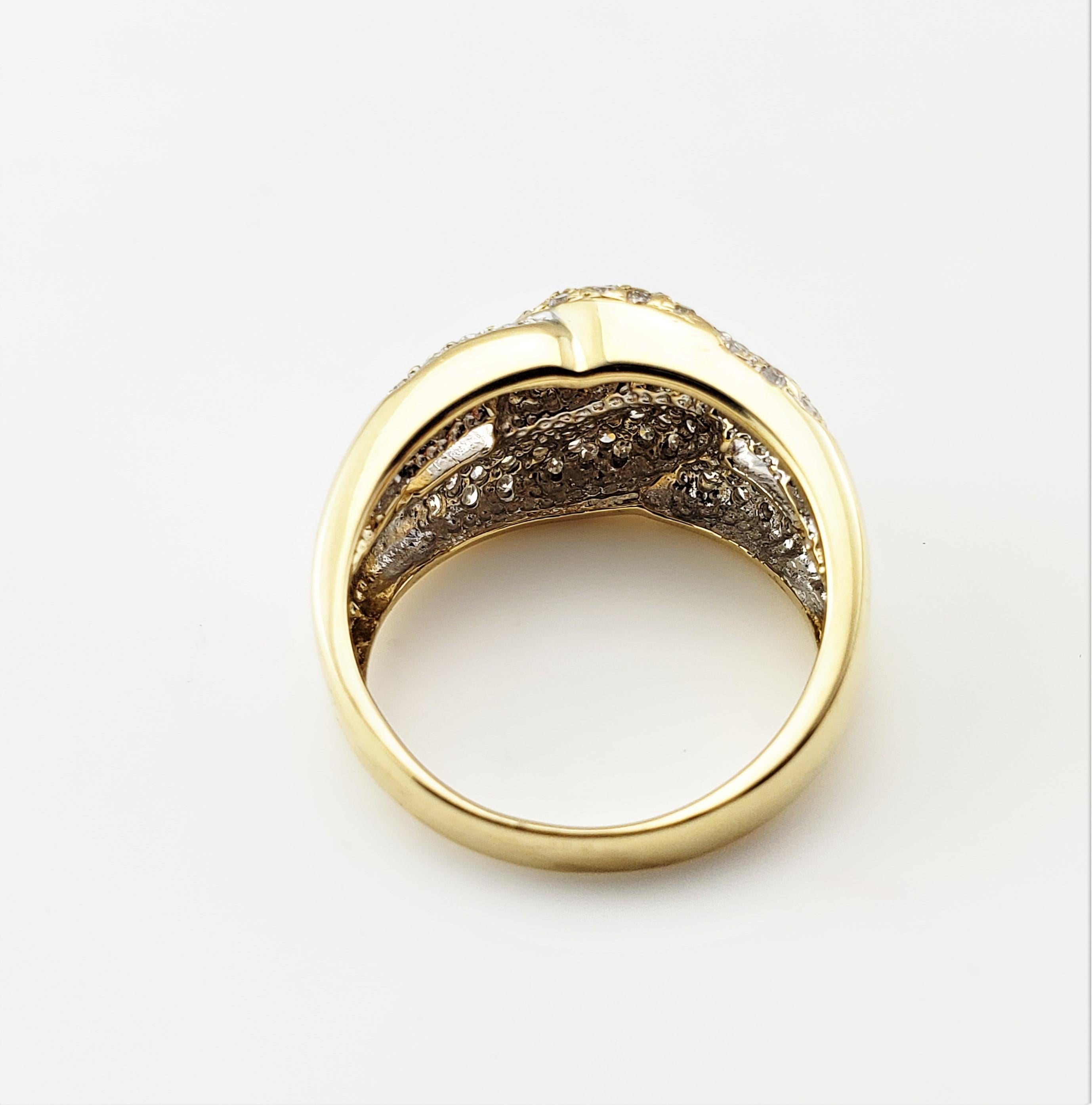 Bague vintage en or jaune 14 carats avec nœud de diamant Pour femmes en vente