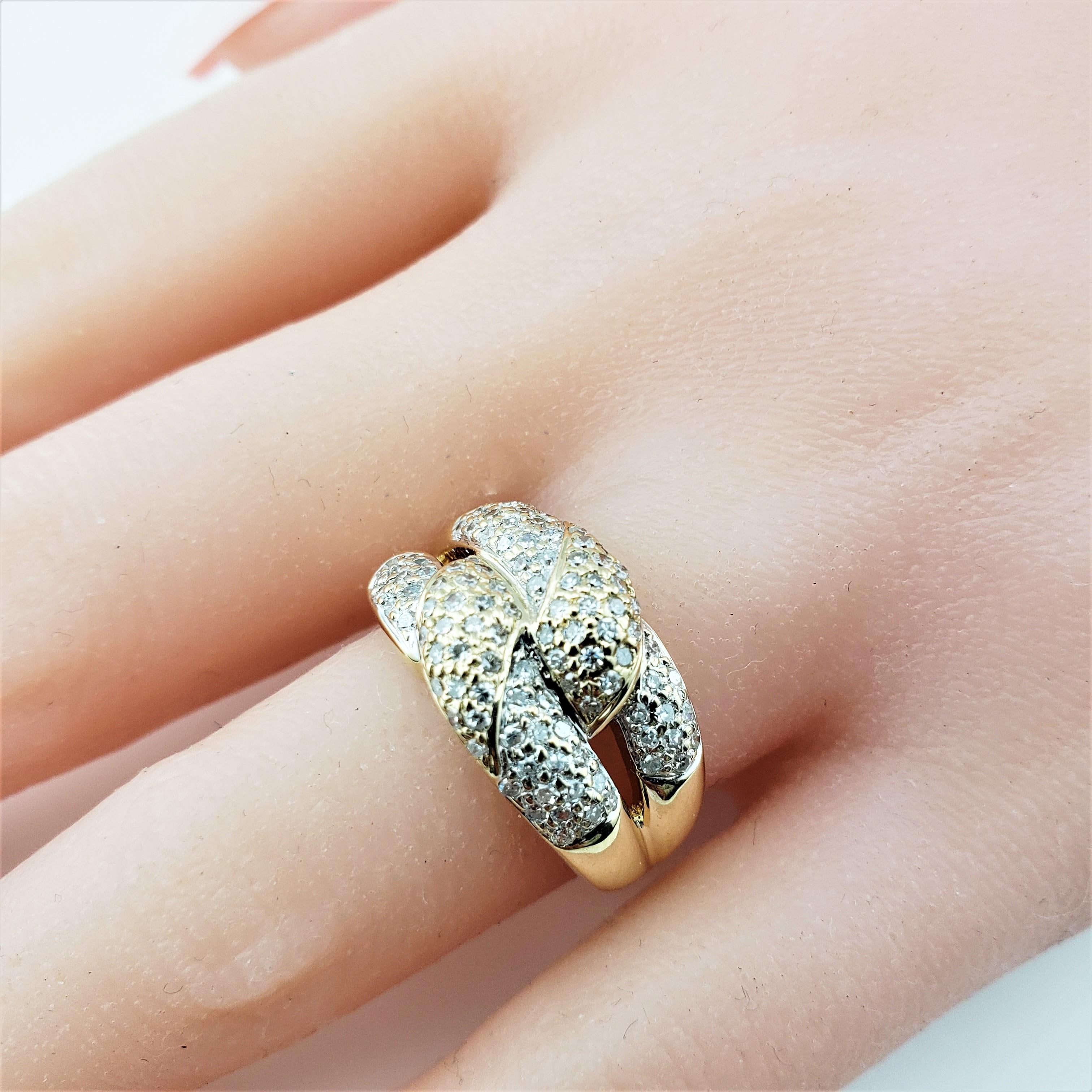 Bague vintage en or jaune 14 carats avec nœud de diamant en vente 3