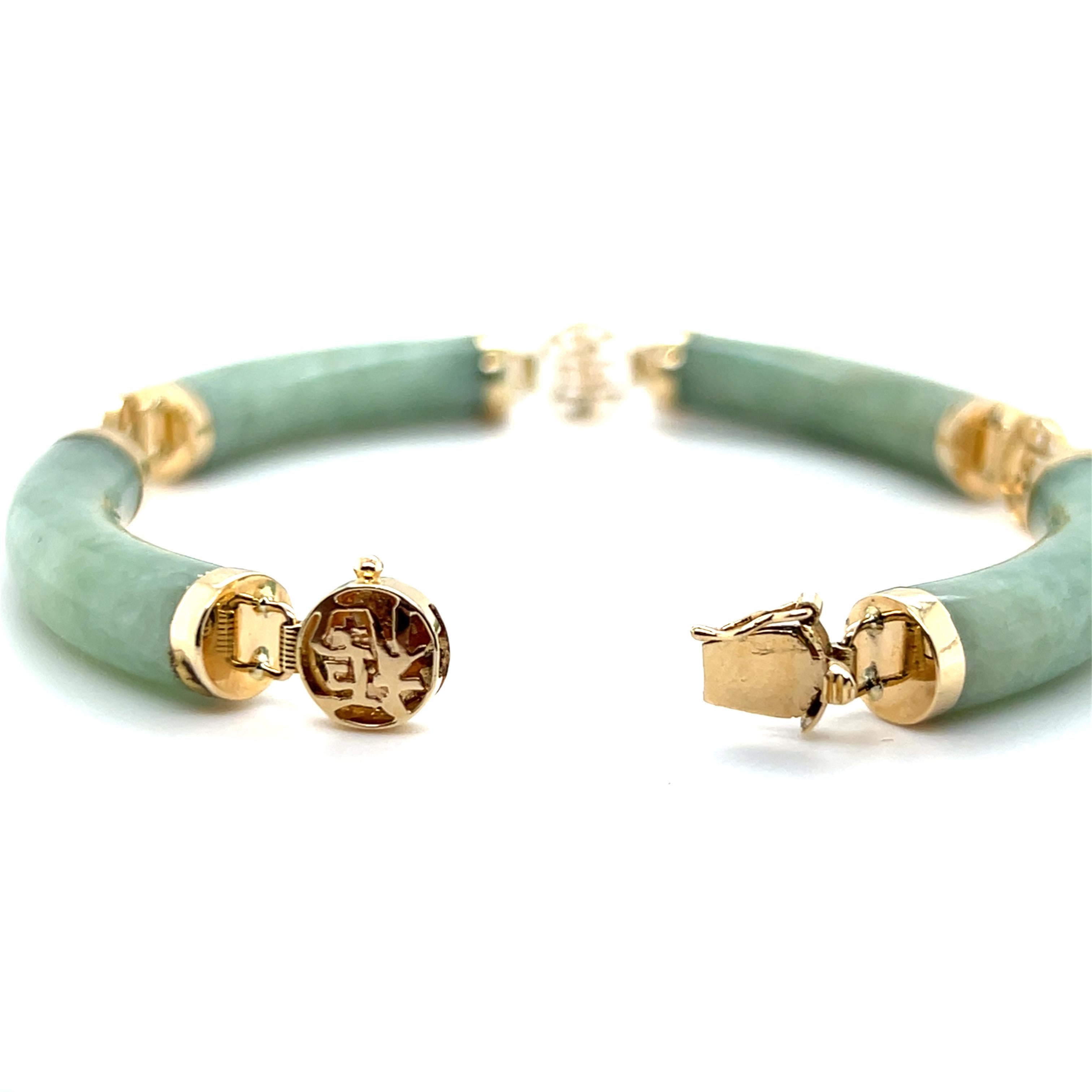 Vintage 14 Karat Gelbgold gefärbte Jade Chinesisches Symbol Link Armband im Angebot 1