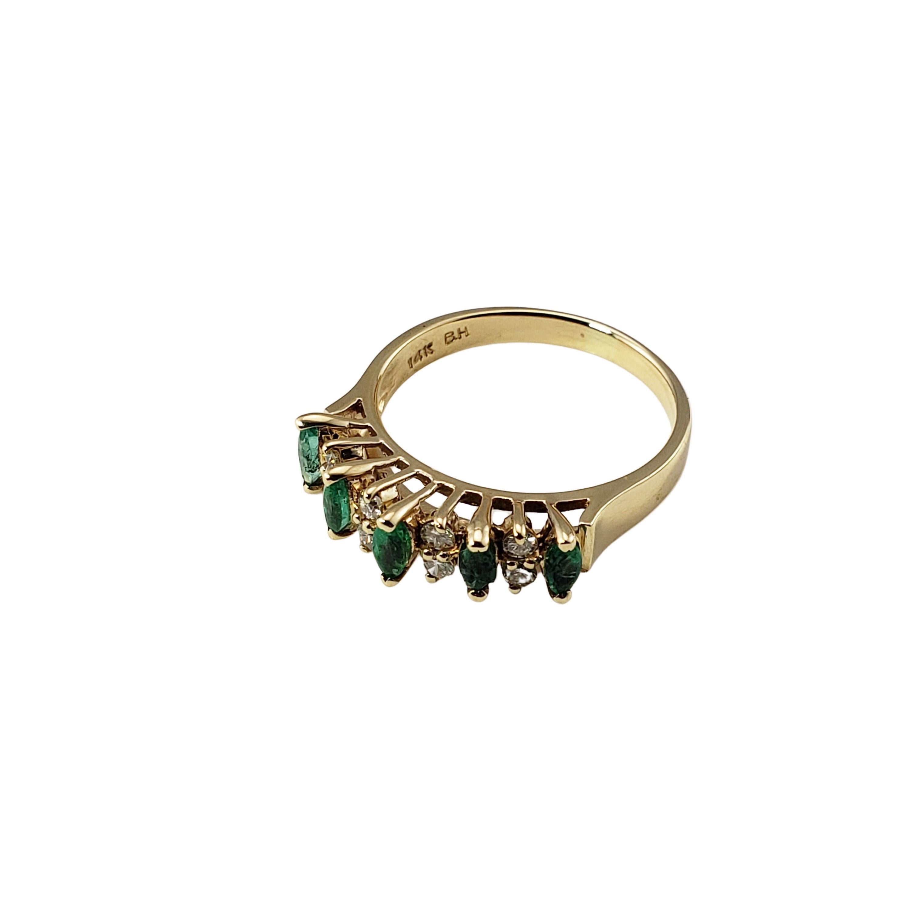 Vintage 14 Karat Yellow Gold Emerald and Diamond Ring In Good Condition In Washington Depot, CT