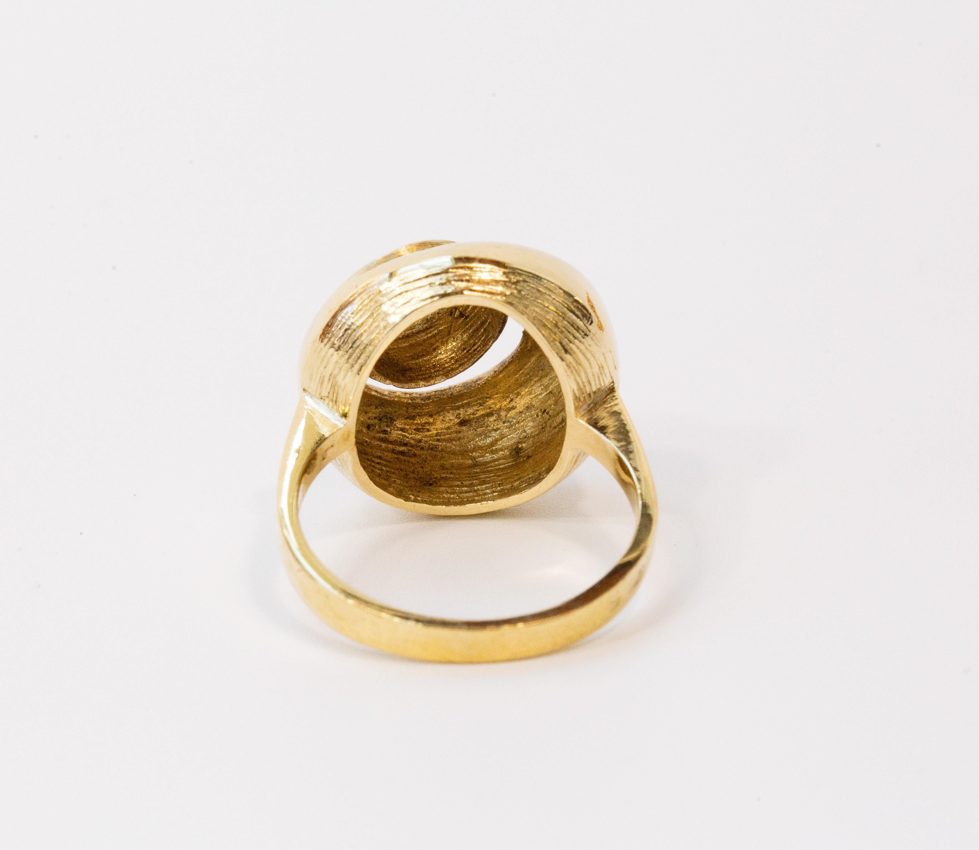 Vintage-Modering aus 14 Karat Gelbgold mit spiralförmiger Form im Angebot 1