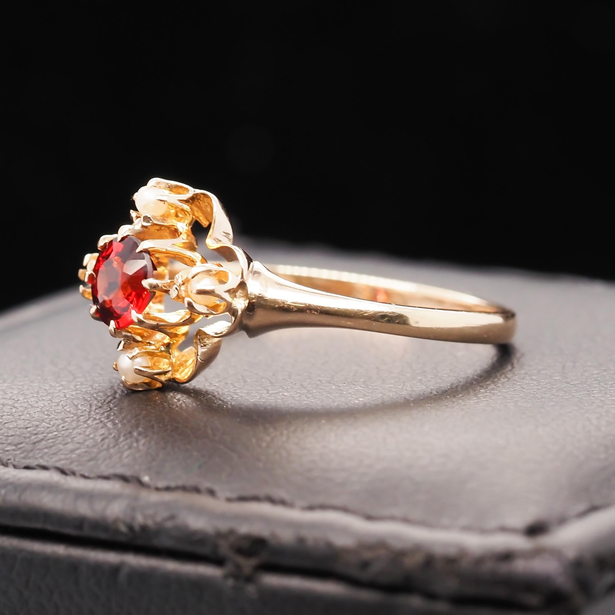 Women's or Men's Vintage 14 Karat Yellow Gold Garnet and Seed Pearl Ring For Sale