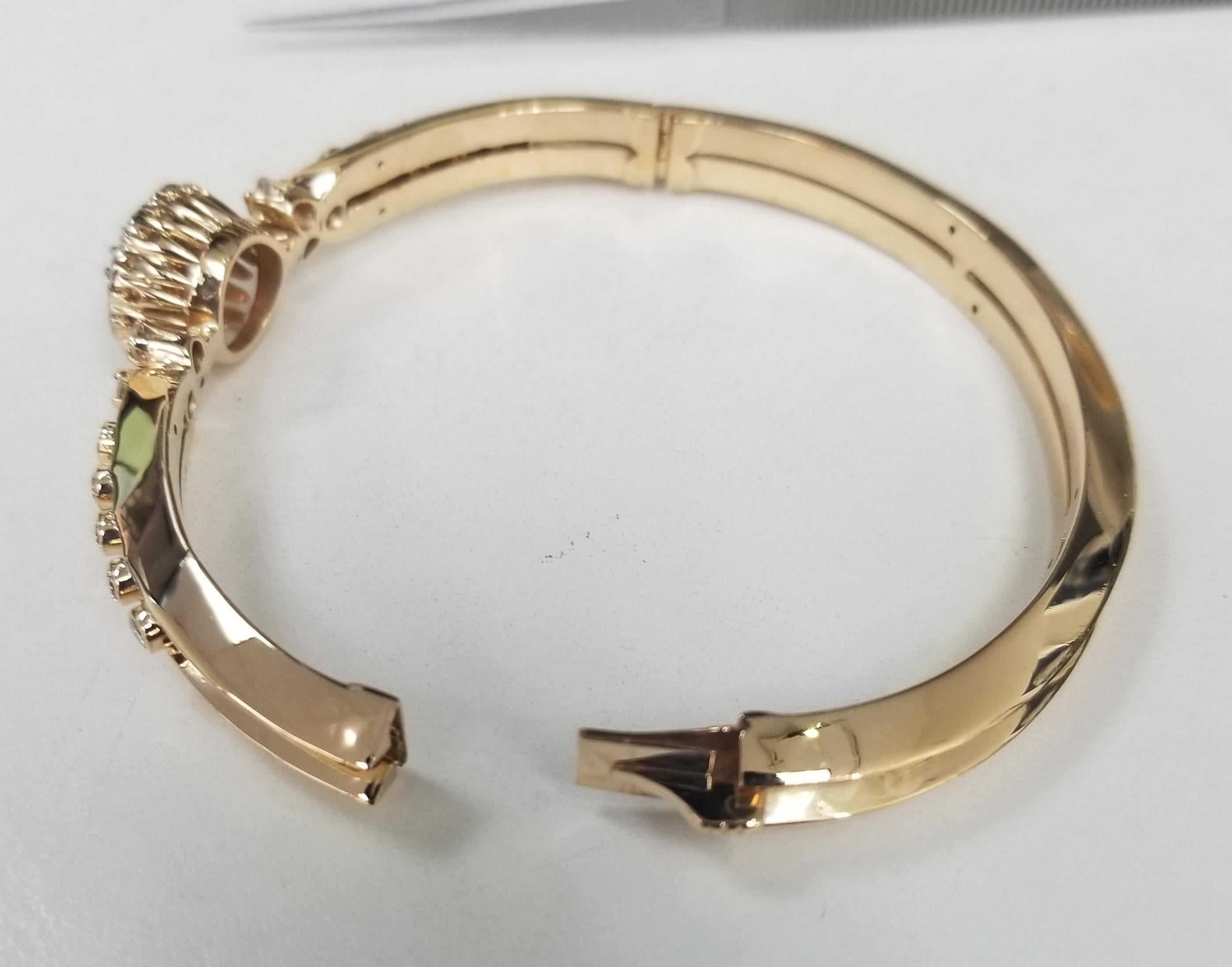 Bracelet jonc vintage fait main en or jaune 14 carats et diamants Unisexe en vente