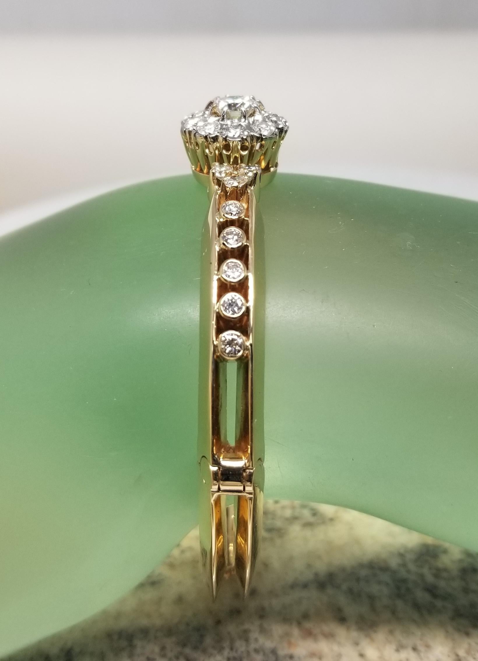 Vintage 14 Karat Yellow Gold Handmade Diamond Bangle Bracelet For Sale 3