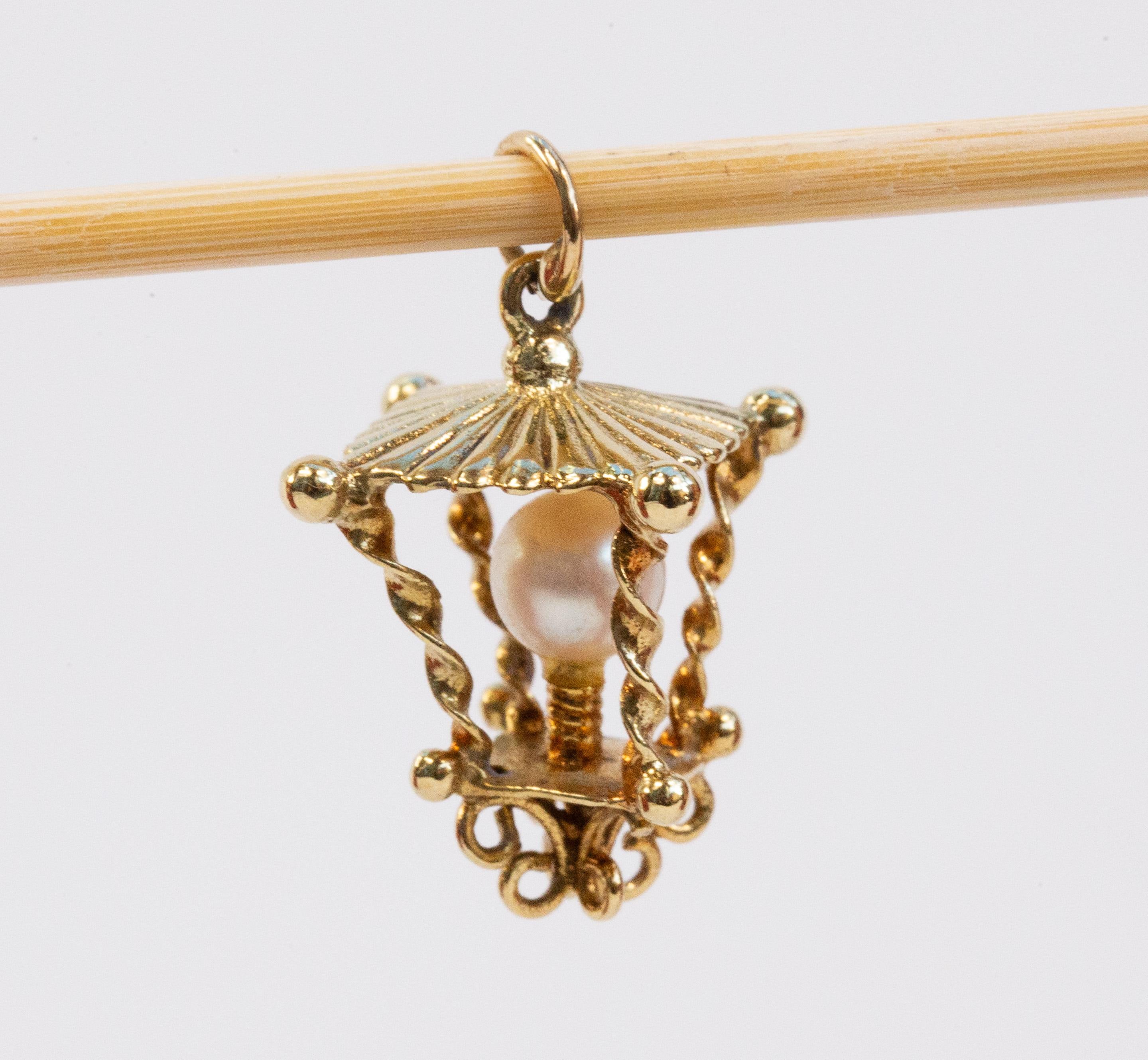 Lanterne vintage en or jaune 14 carats Unisexe en vente