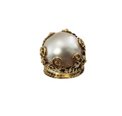14 Karat Yellow Gold Mobe Pearl Ring