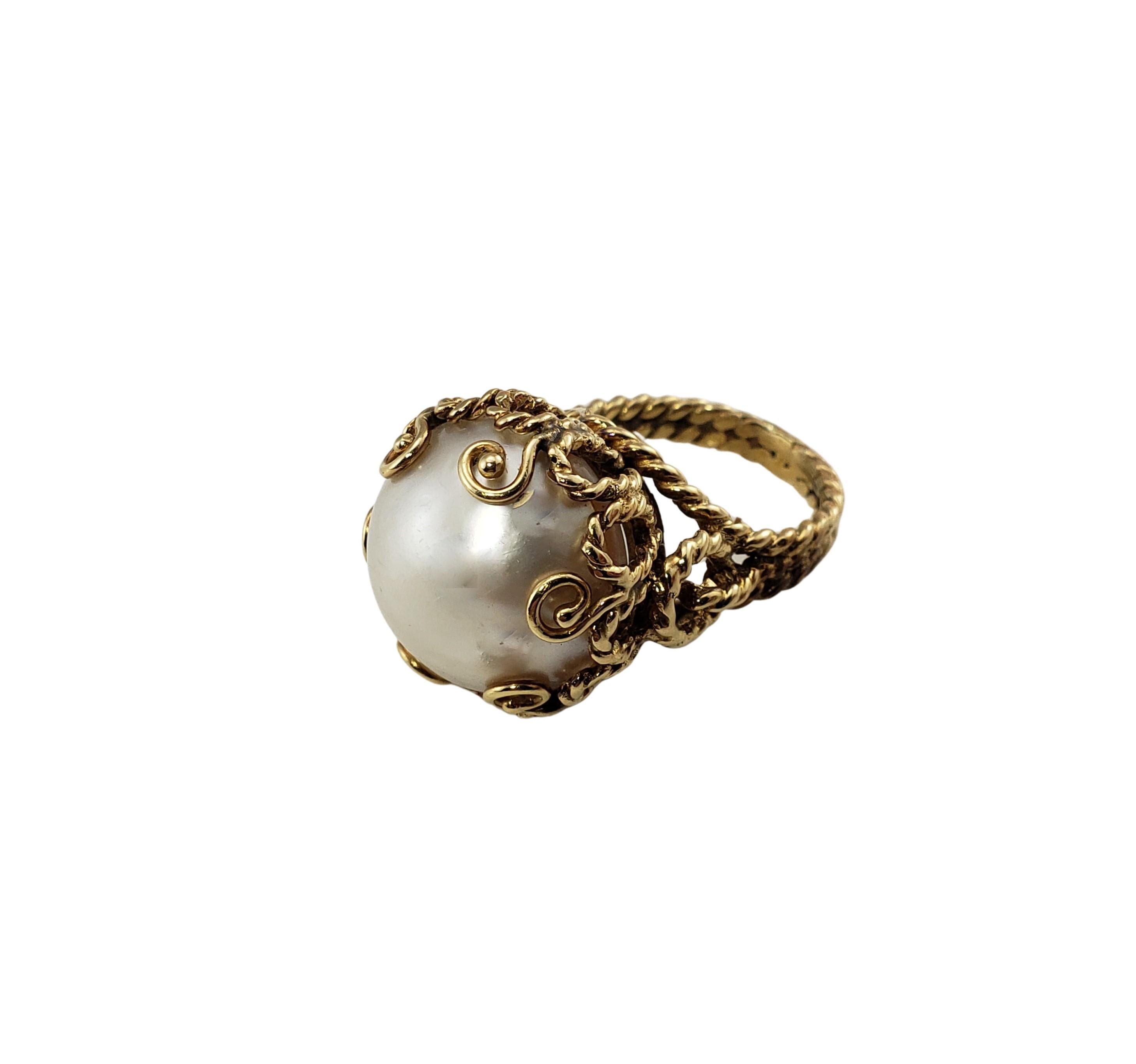 14 Karat Yellow Gold Mobe Pearl Ring In Good Condition In Washington Depot, CT