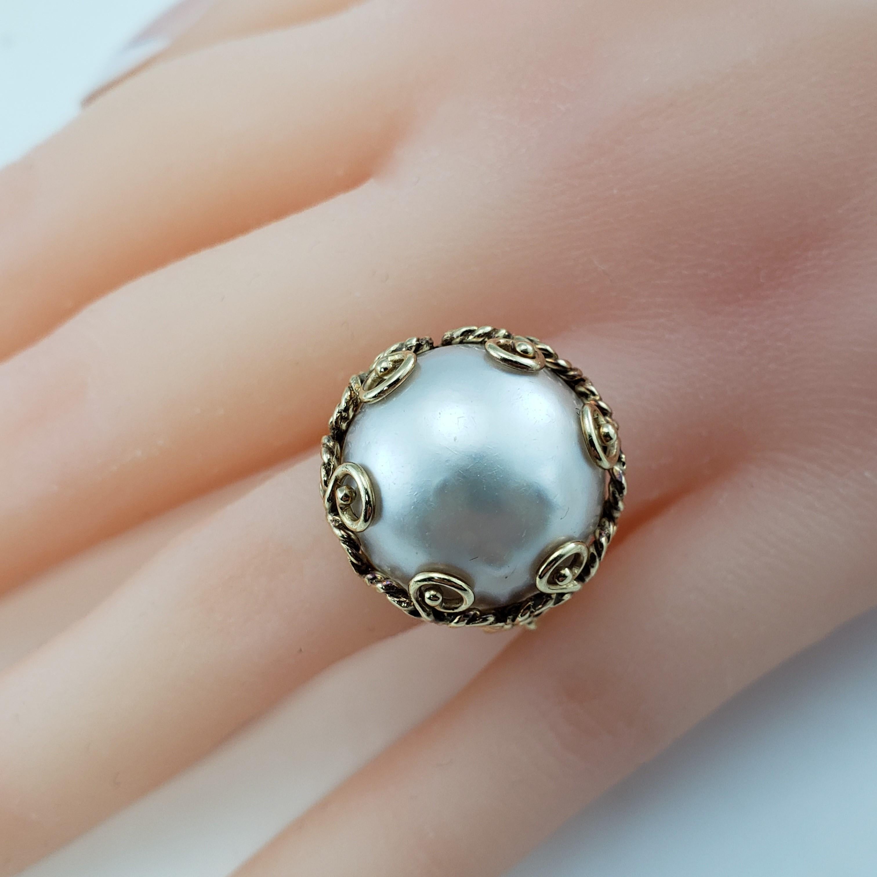 14 Karat Yellow Gold Mobe Pearl Ring 4