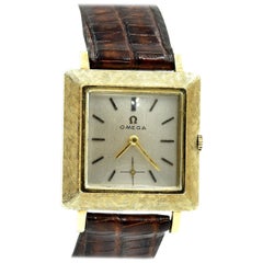 Vintage 14 Karat Yellow Gold Omega Dress Watch Caliber 302