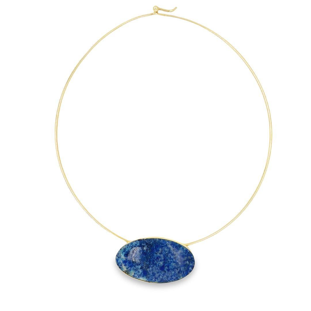 Vintage 14 Karat Yellow Gold Oval Cabochon Lapis Lazuli Wire Collar Necklace In Excellent Condition For Sale In beverly hills, CA