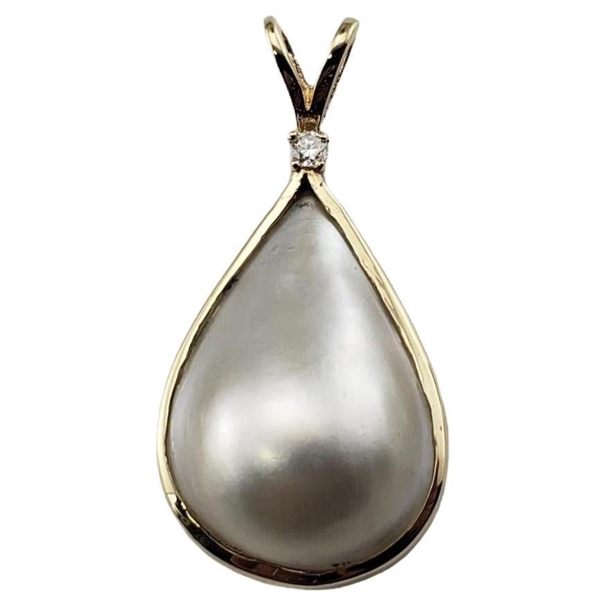 Pendentif vintage en or jaune 14 carats avec perles et diamants n° 15338 en vente