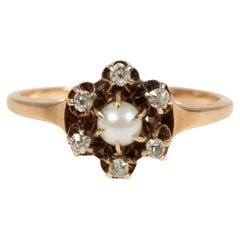 Vintage 14 Karat Yellow Gold Pearl Diamond Ring 