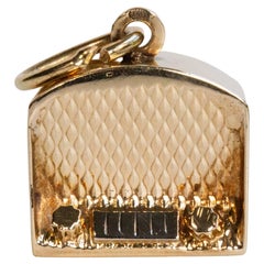 Pulsera encanto radio vintage de oro amarillo de 14 quilates