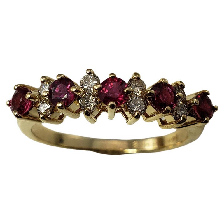 14 Karat Yellow Gold Ruby and Diamond Ring For Sale at 1stDibs