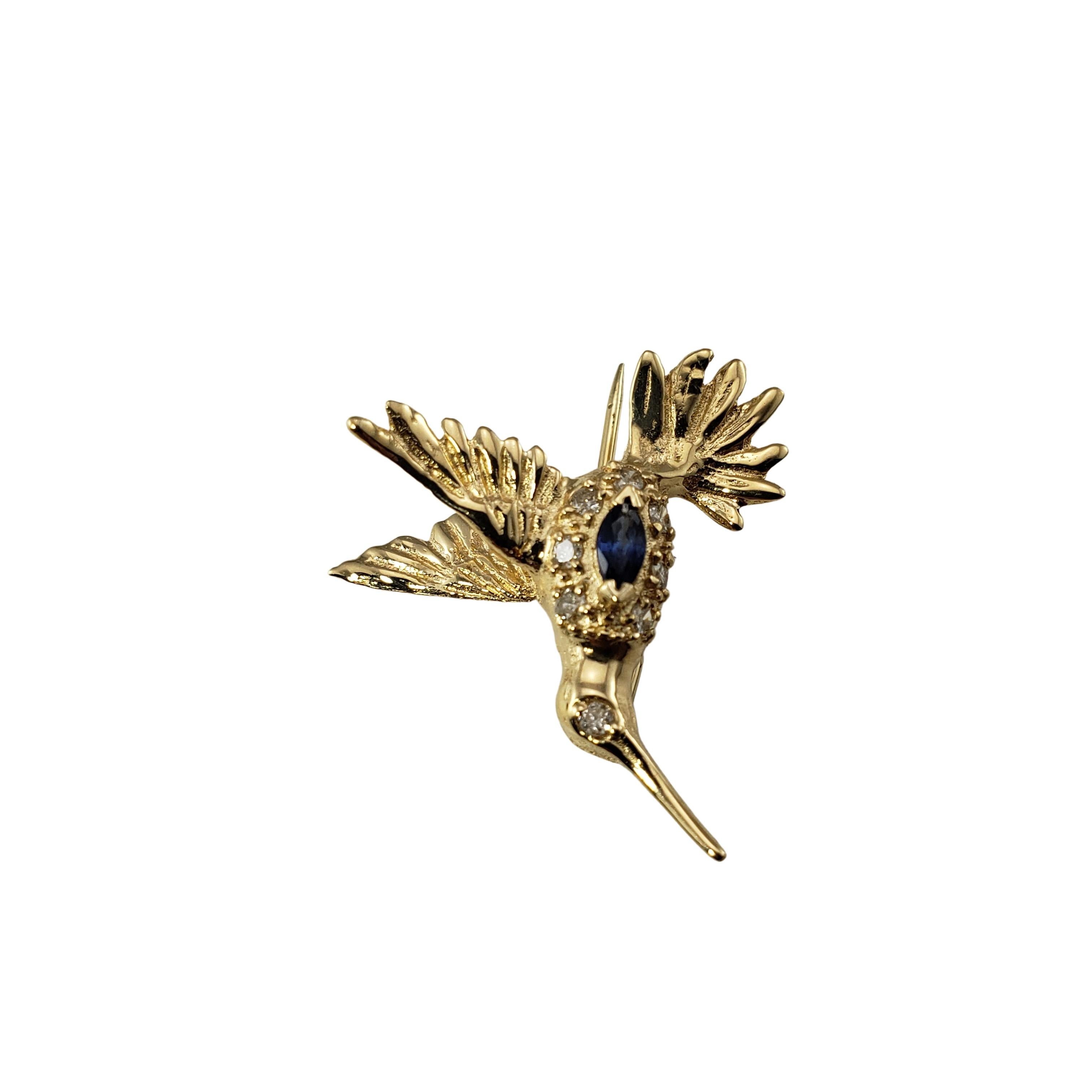 Vintage 14 Karat Yellow Gold Sapphire and Diamond Hummingbird Lapel Pin In Good Condition In Washington Depot, CT