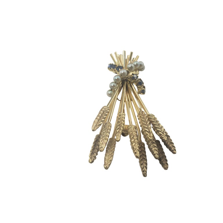Vintage 14 Karat Yellow Gold Sapphire and Pearl Wheat Brooch/Pin In Good Condition In Washington Depot, CT