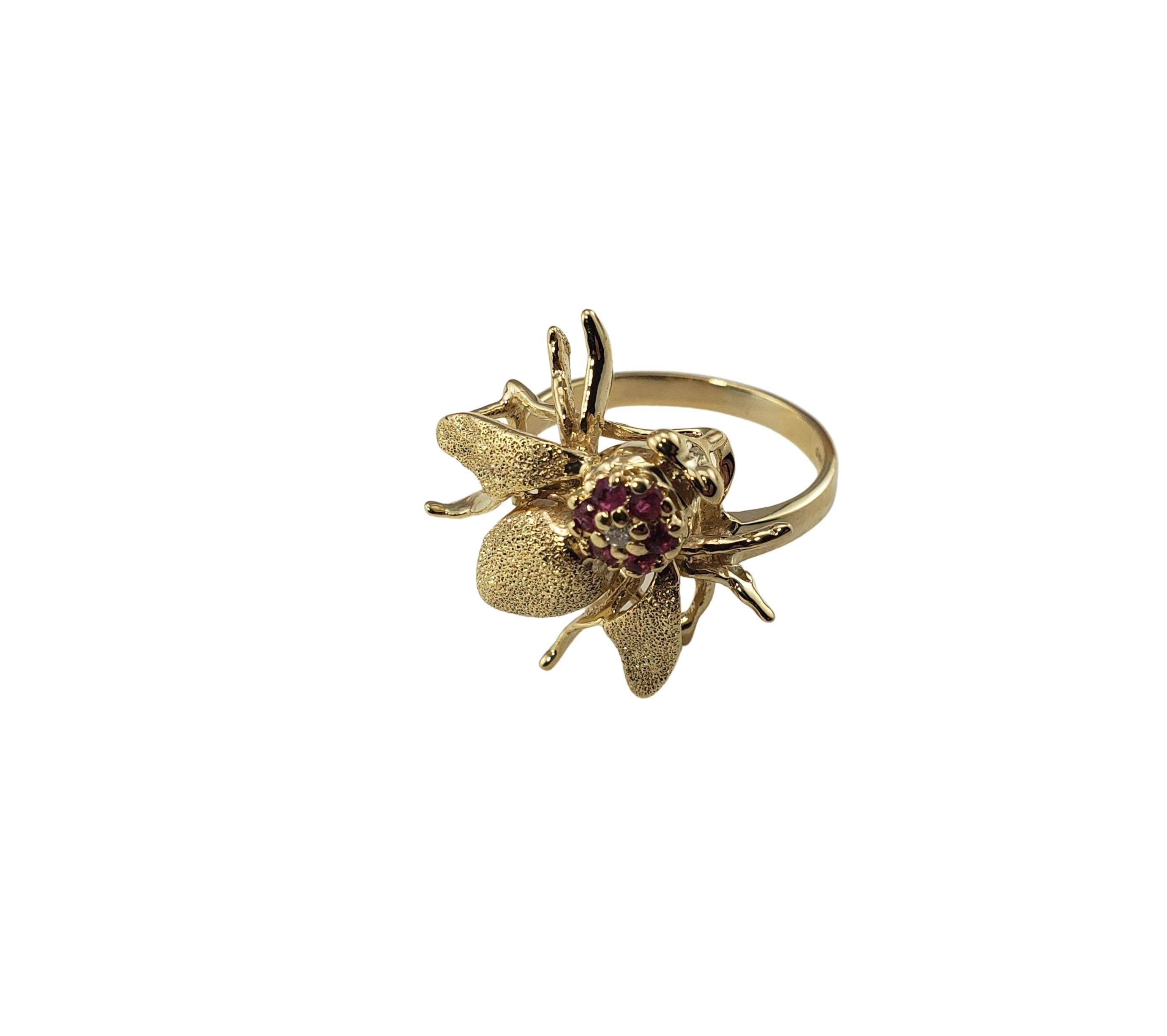 14 Karat Yellow Gold Simulated Ruby and Diamond Bee Ring In Good Condition In Washington Depot, CT