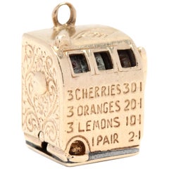 Vintage 14 Karat Yellow Gold Slot Machine Charm