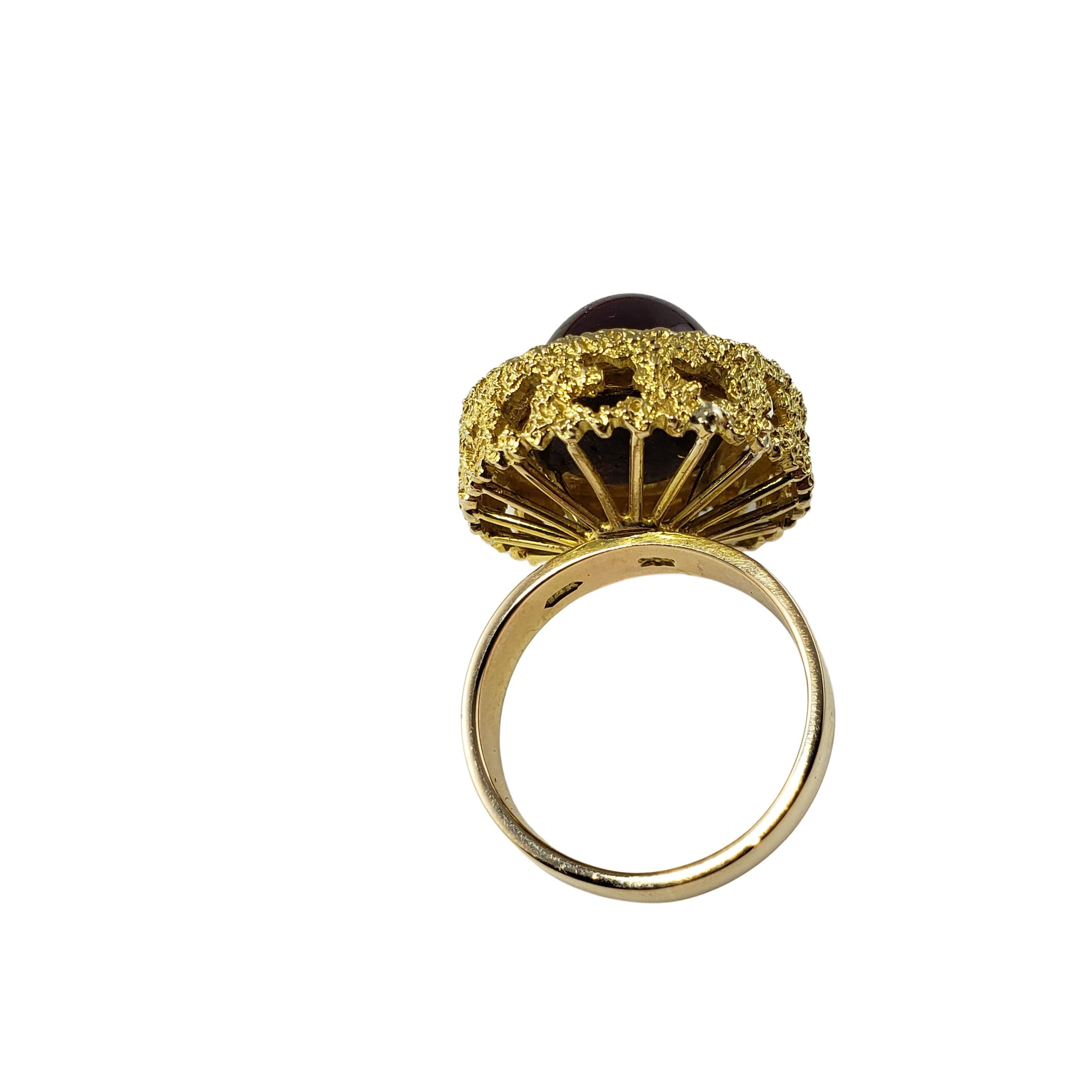Women's 14 Karat Yellow Gold Star Ruby Ring For Sale