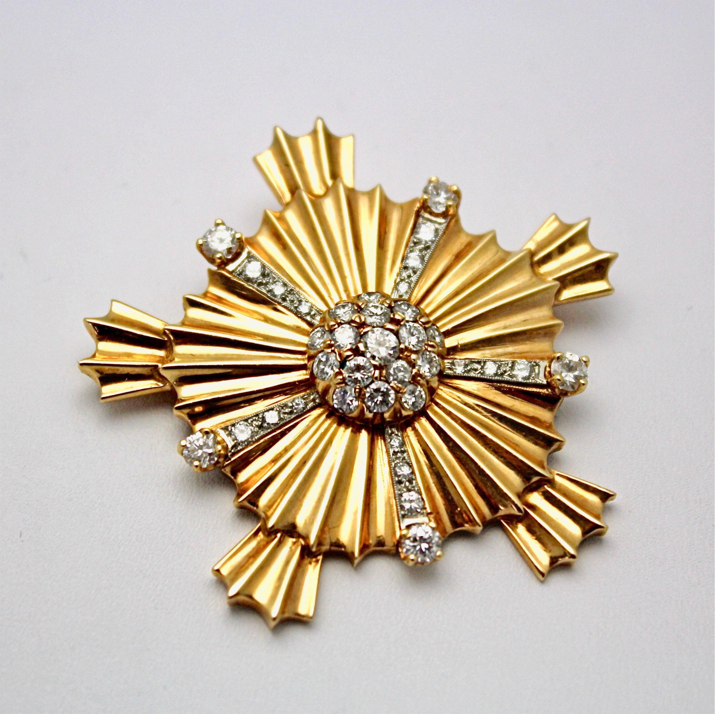 Vintage 14 Karat Yellow Gold Starburst Cross Pendant Brooch 36 Diamonds 5
