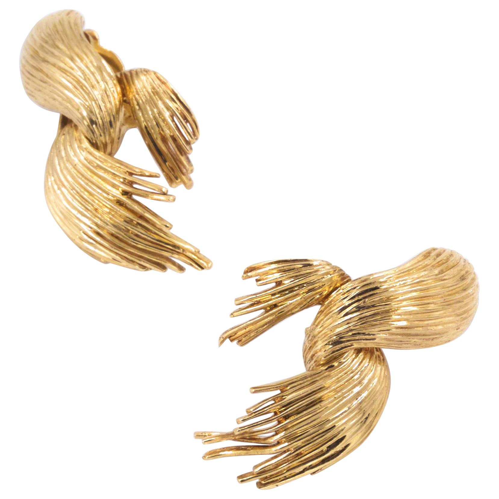 Vintage 14-Karat Yellow Gold Swirled Frond Pair of Clip-On Earrings