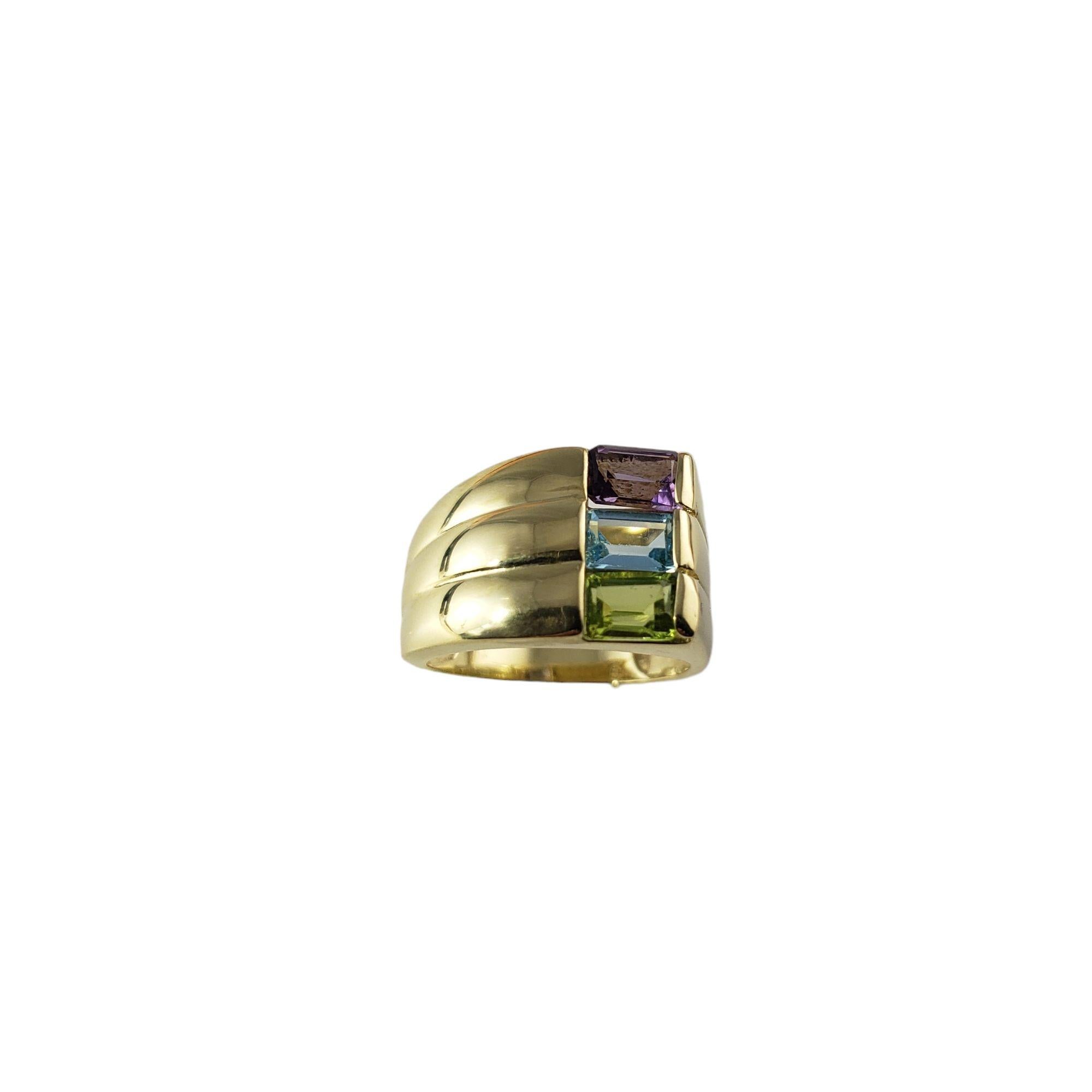 Vintage 14 Karat Yellow Gold Peridot, Amethyst and Topaz Ring Size 6.25-

This elegant ring features one amethyst , one peridot and one blue topaz set in beautifully detailed 14K yellow gold.  Width: 13 mm.

Shank: 3 mm.

Size:  6.25

Weight:  6.5