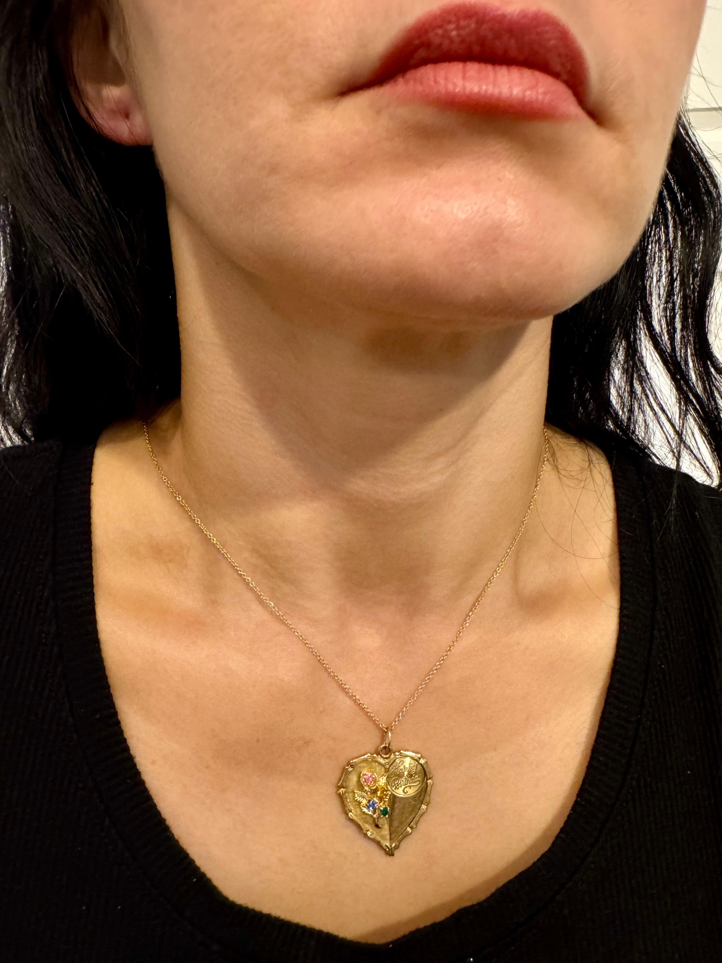 Vintage 14 Kt Y Gold Herz Happy Birthday Anhänger + Smaragd + Saphir + Kette im Angebot 6