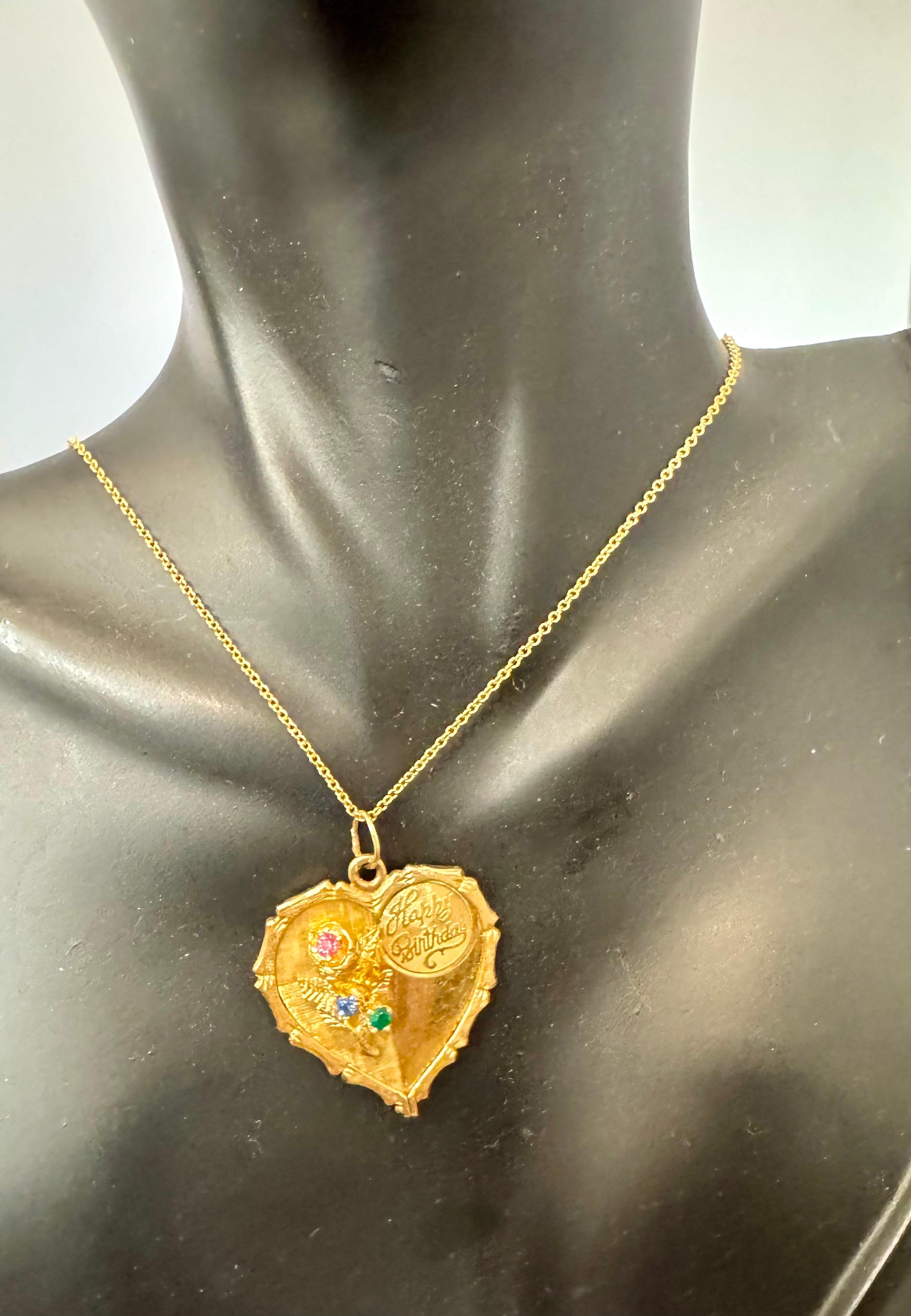 Vintage 14 Kt Y Gold Herz Happy Birthday Anhänger + Smaragd + Saphir + Kette im Angebot 8
