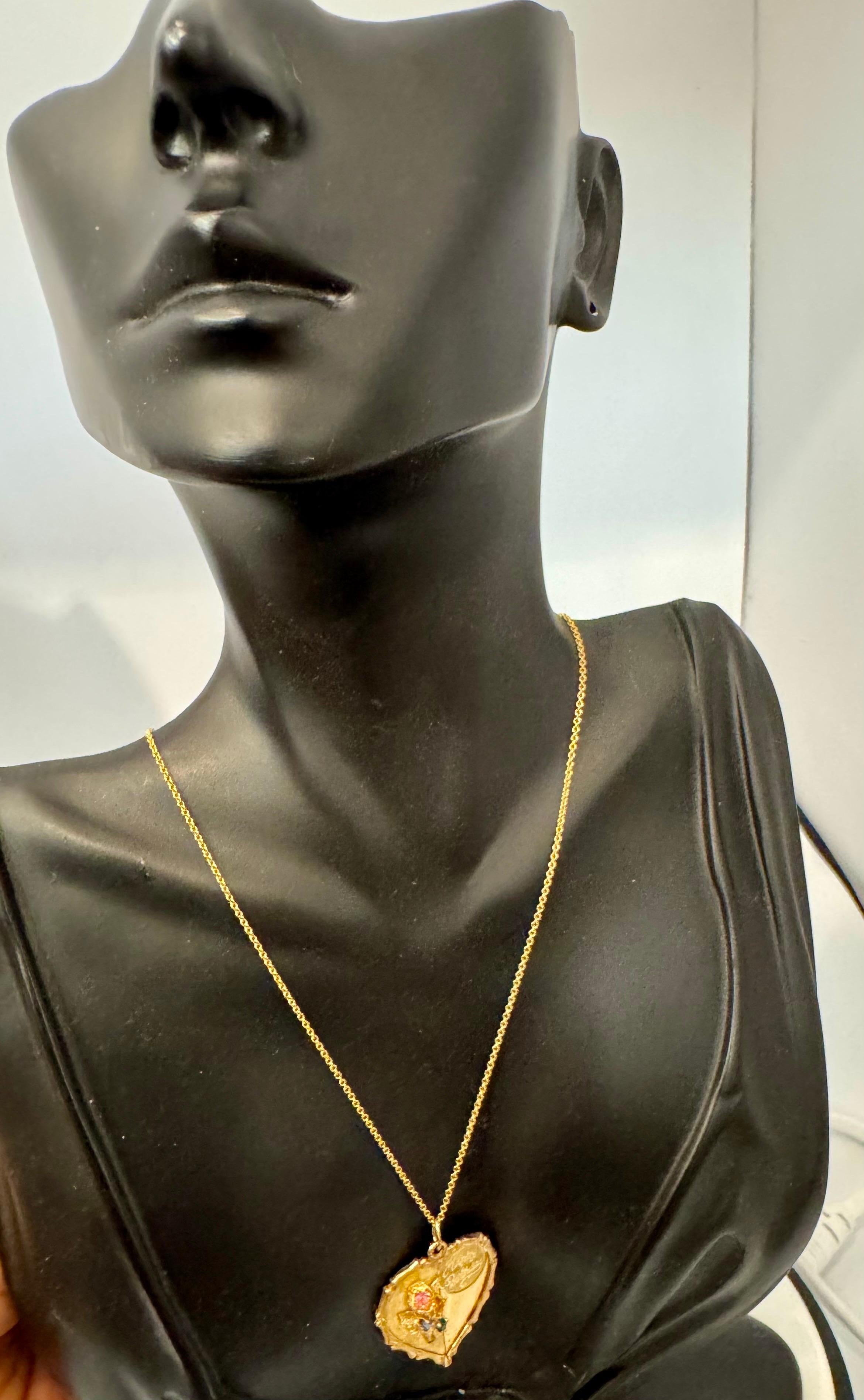 Vintage 14 Kt Y Gold Herz Happy Birthday Anhänger + Smaragd + Saphir + Kette im Angebot 9